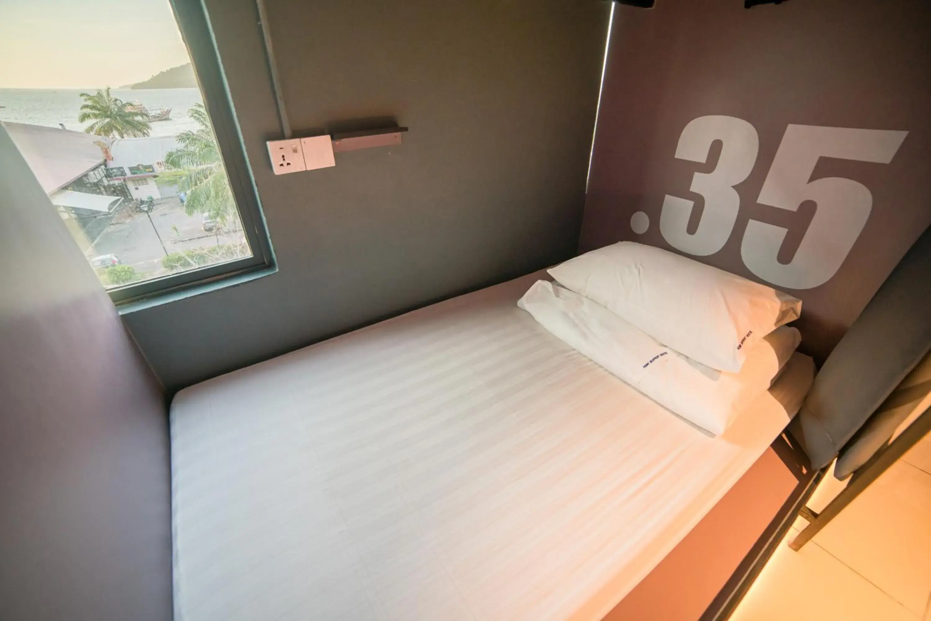 Bed in Homy Seafront Hostel Bed in Homy Seafront Hostel