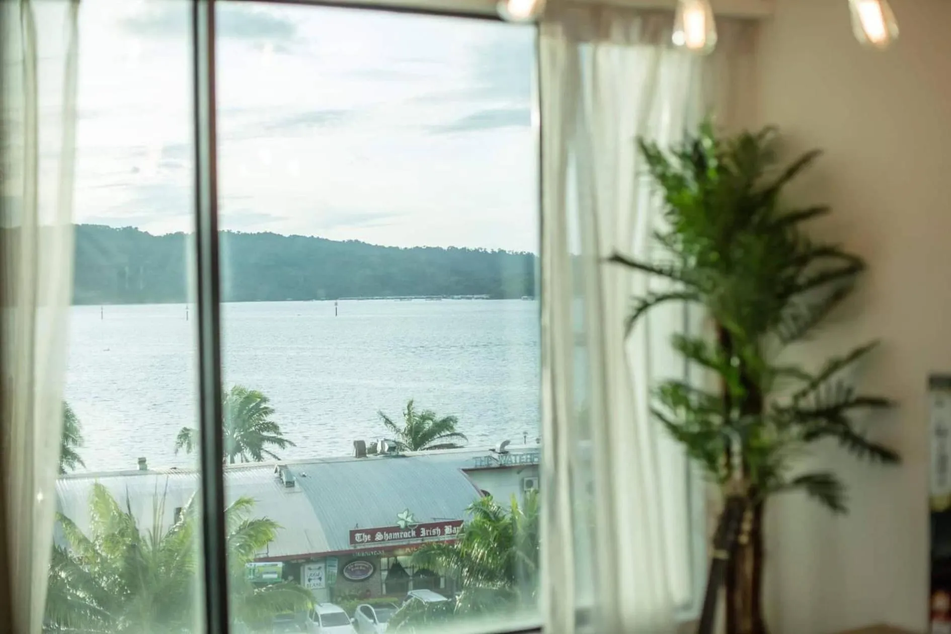 Homy Seafront Hostel