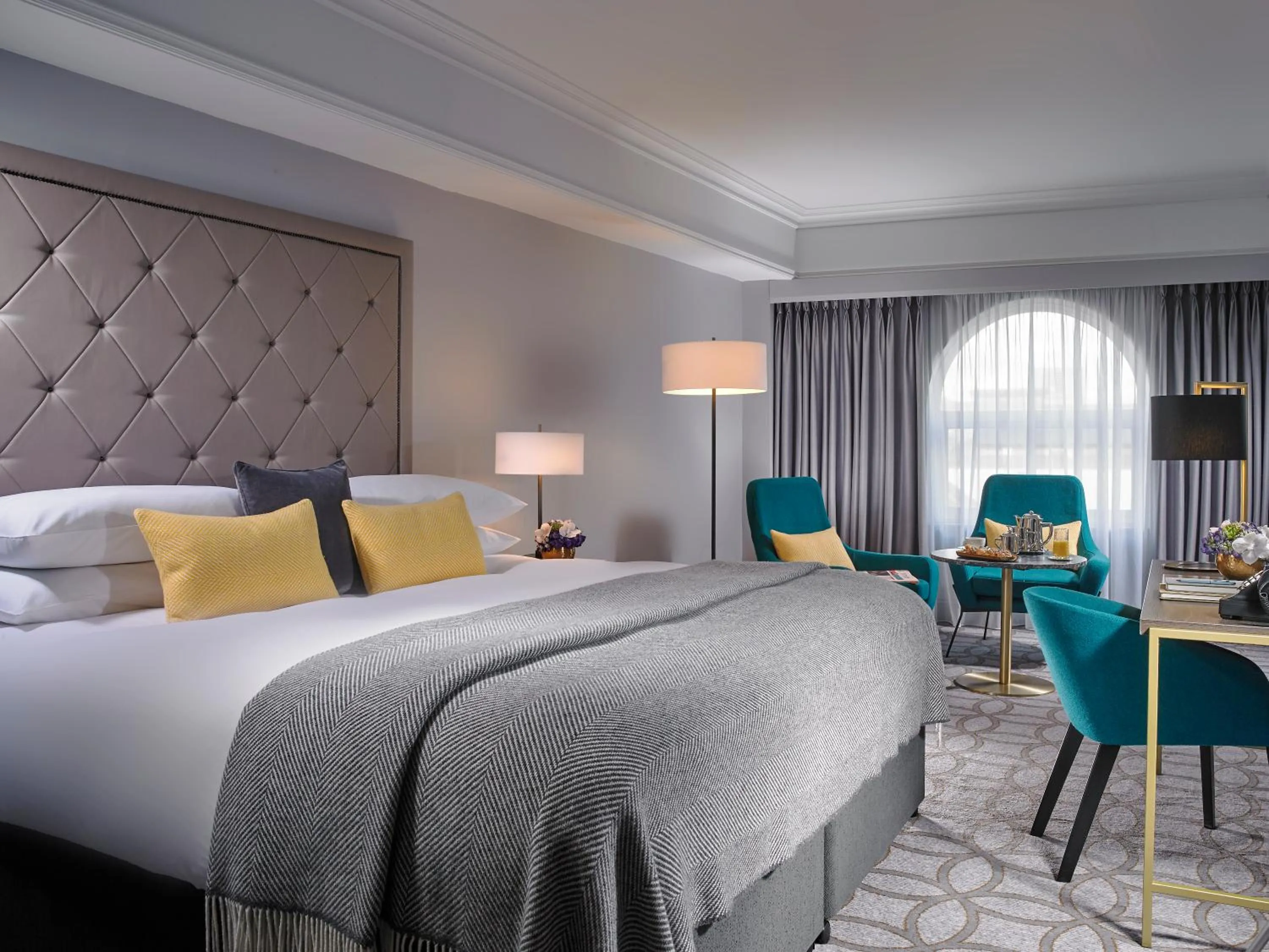 Photo of the whole room, Bed in The Davenport