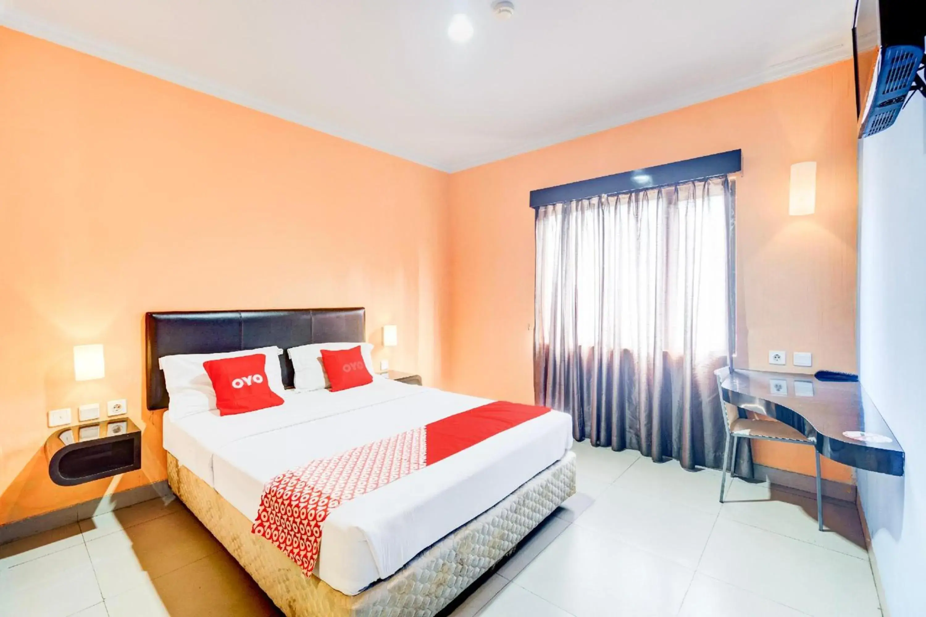 Bedroom in Collection O Manggis Inn Bedroom in Collection O Manggis Inn