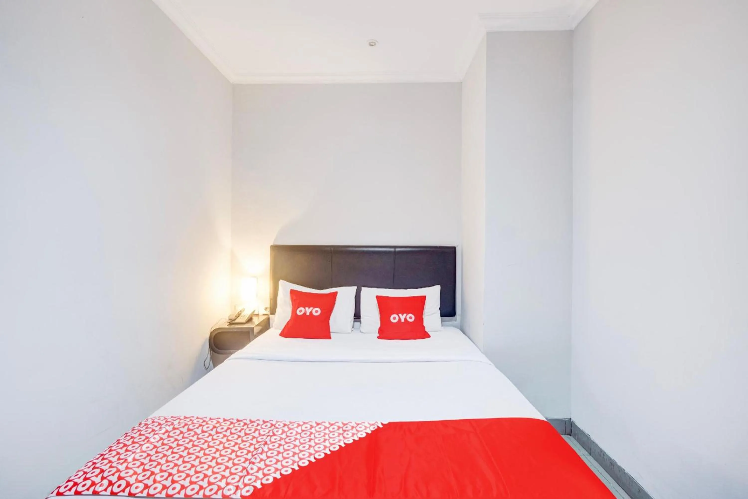 Bedroom in Collection O Manggis Inn