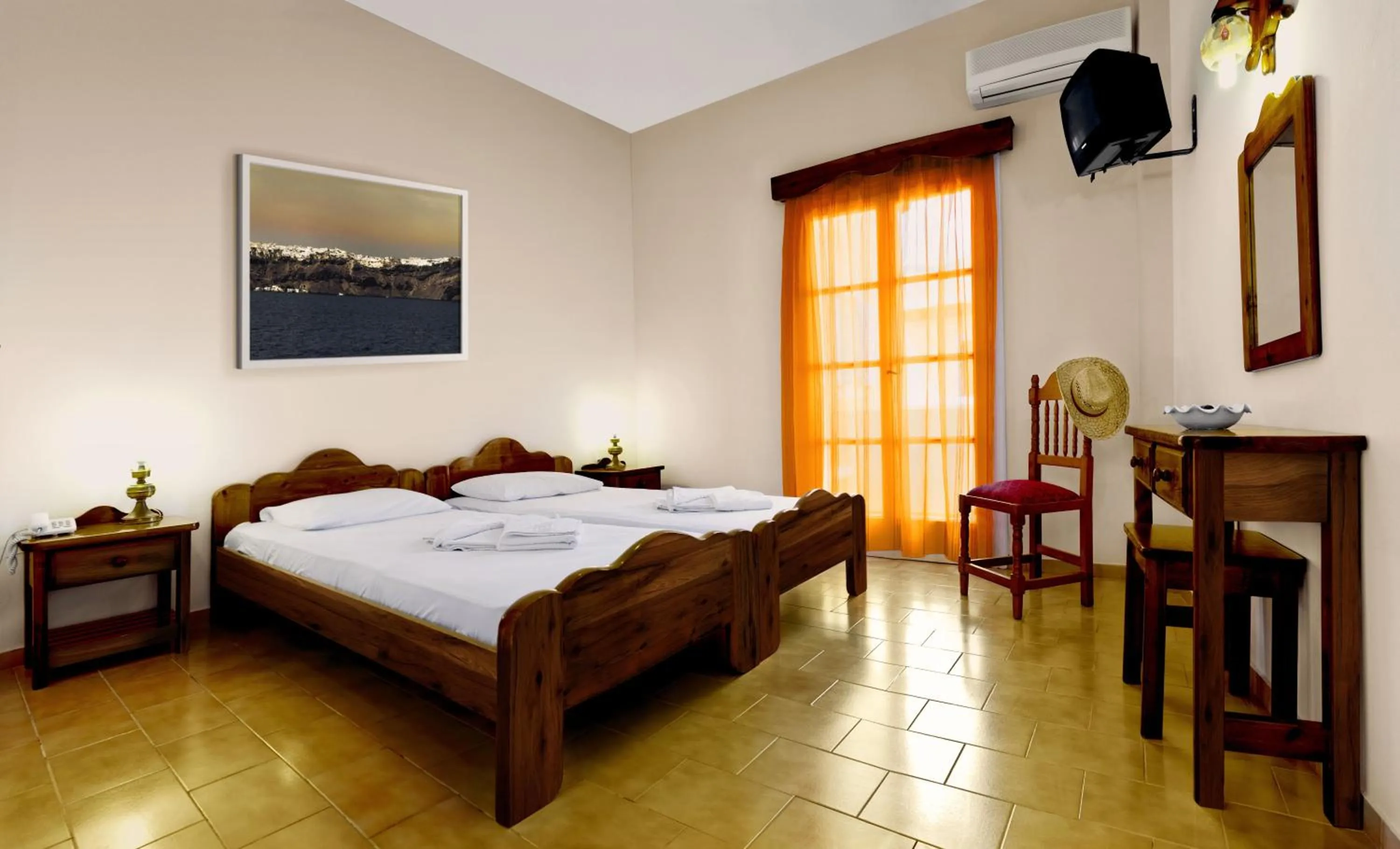 Photo of the whole room, Bed in Dolphins Apartments
