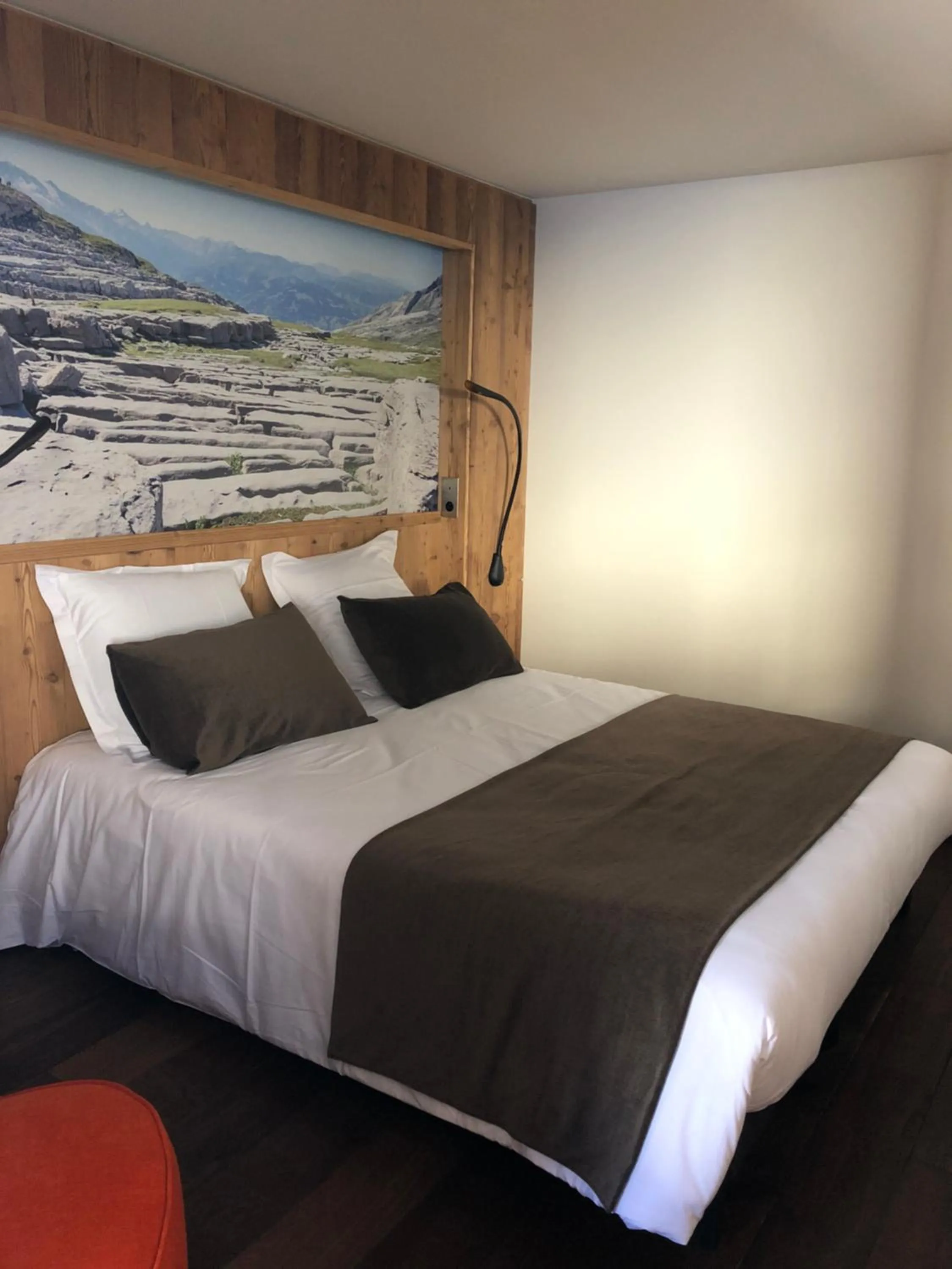 Bed in Hôtel LAPIAZ & Spa - FLAINE