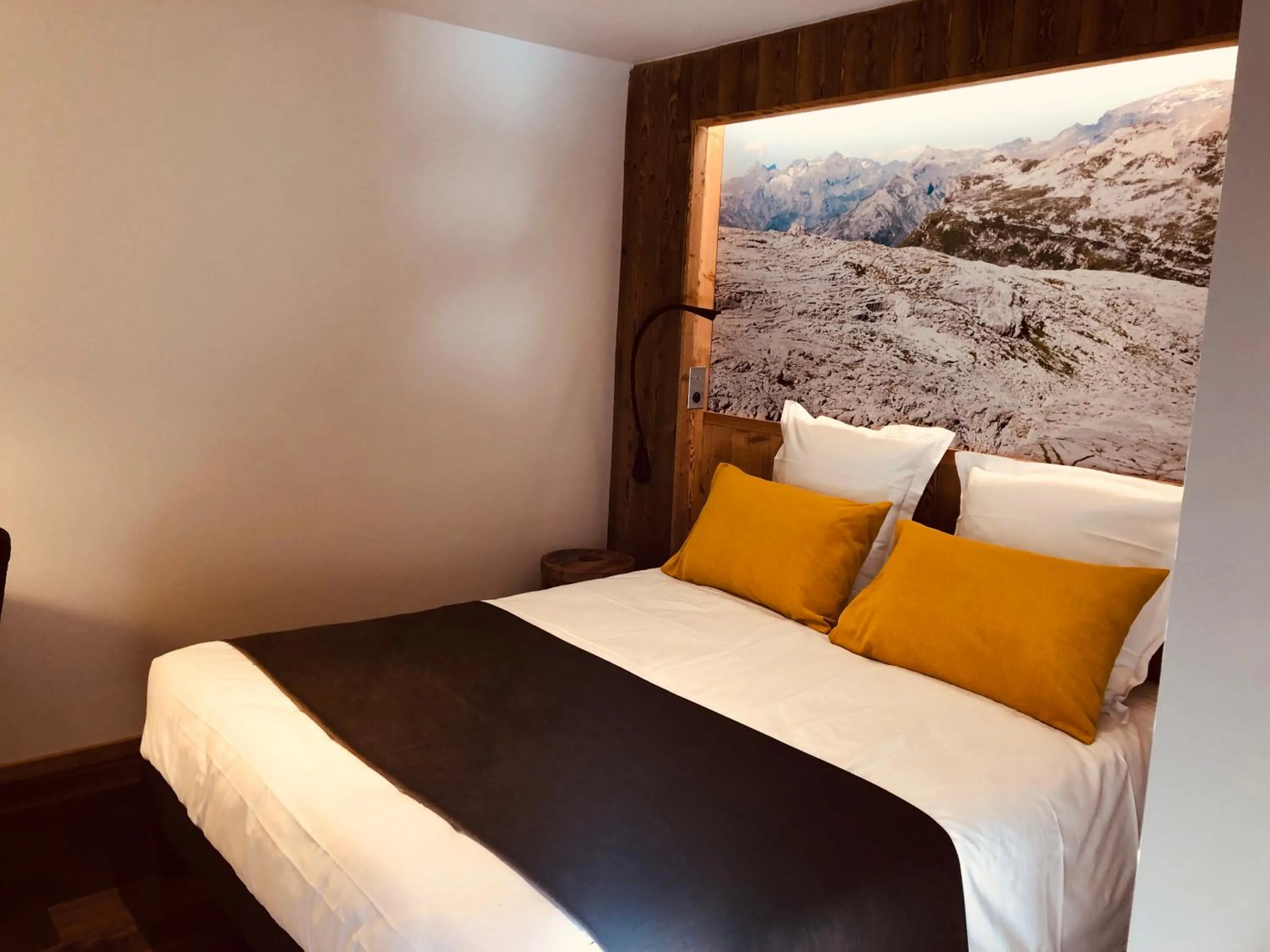 Bed in Hôtel LAPIAZ & Spa - FLAINE