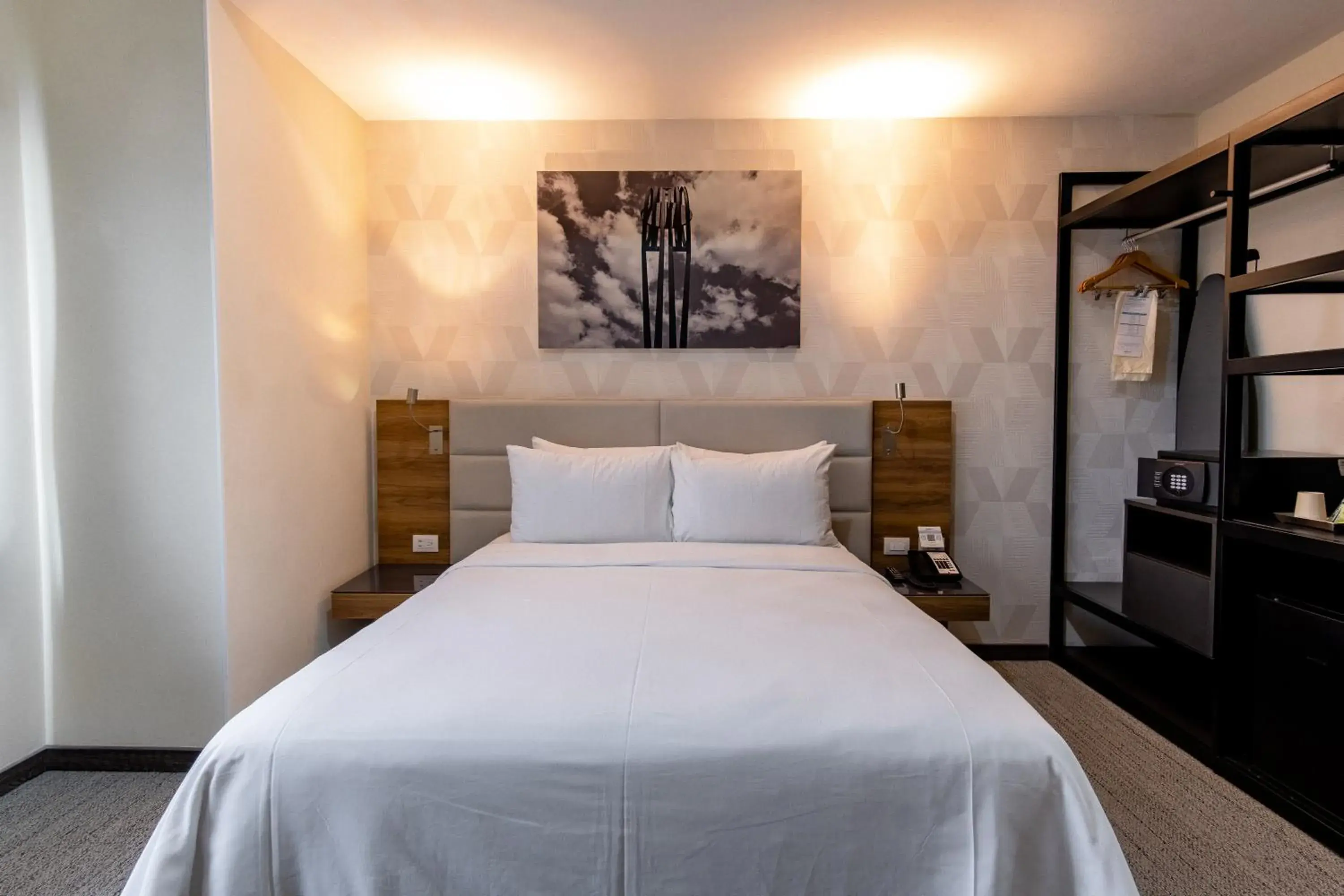 Queen Room - Accessible/Non-Smoking in Radisson Hotel Monterrey San Jeronimo Queen Room - Accessible/Non-Smoking in Radisson Hotel Monterrey San Jeronimo