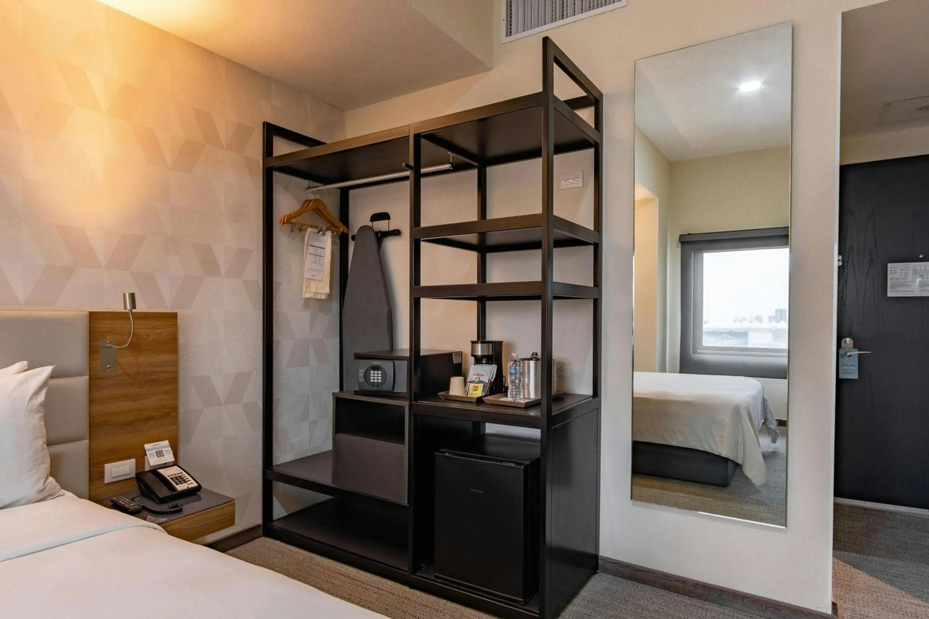 Photo of the whole room, Bed in SJ Grand Hotel