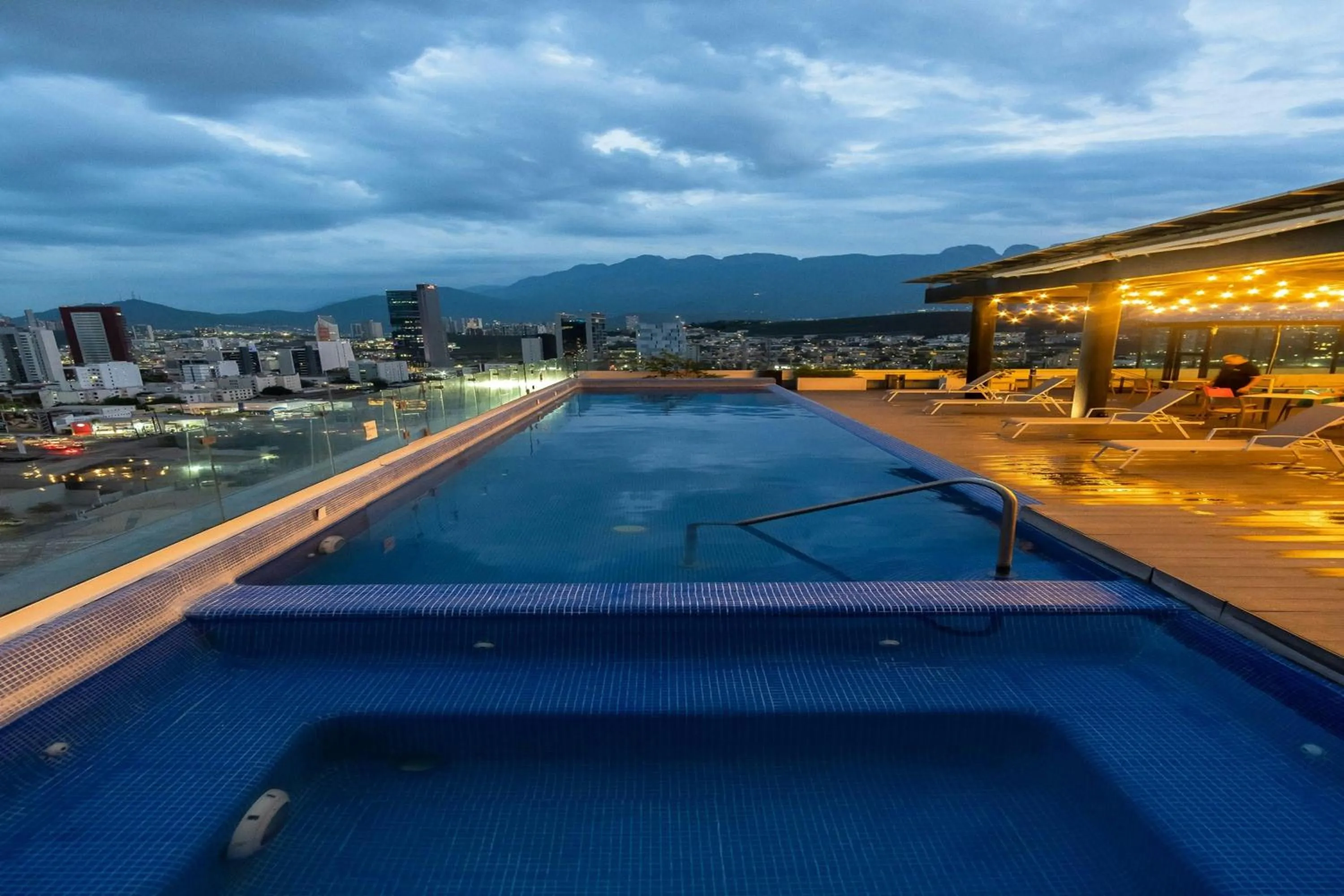 Swimming pool in SJ Grand Hotel