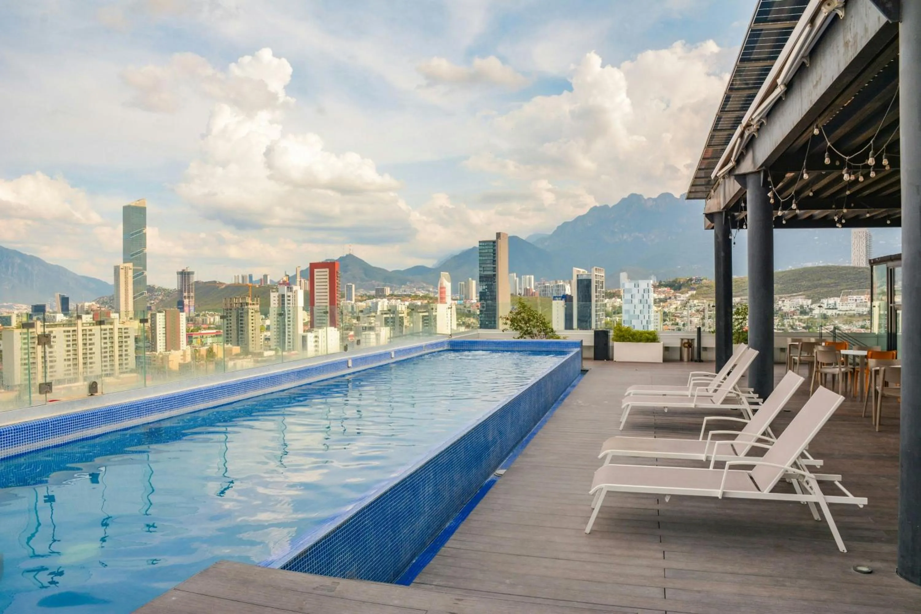 Swimming pool in SJ Grand Hotel