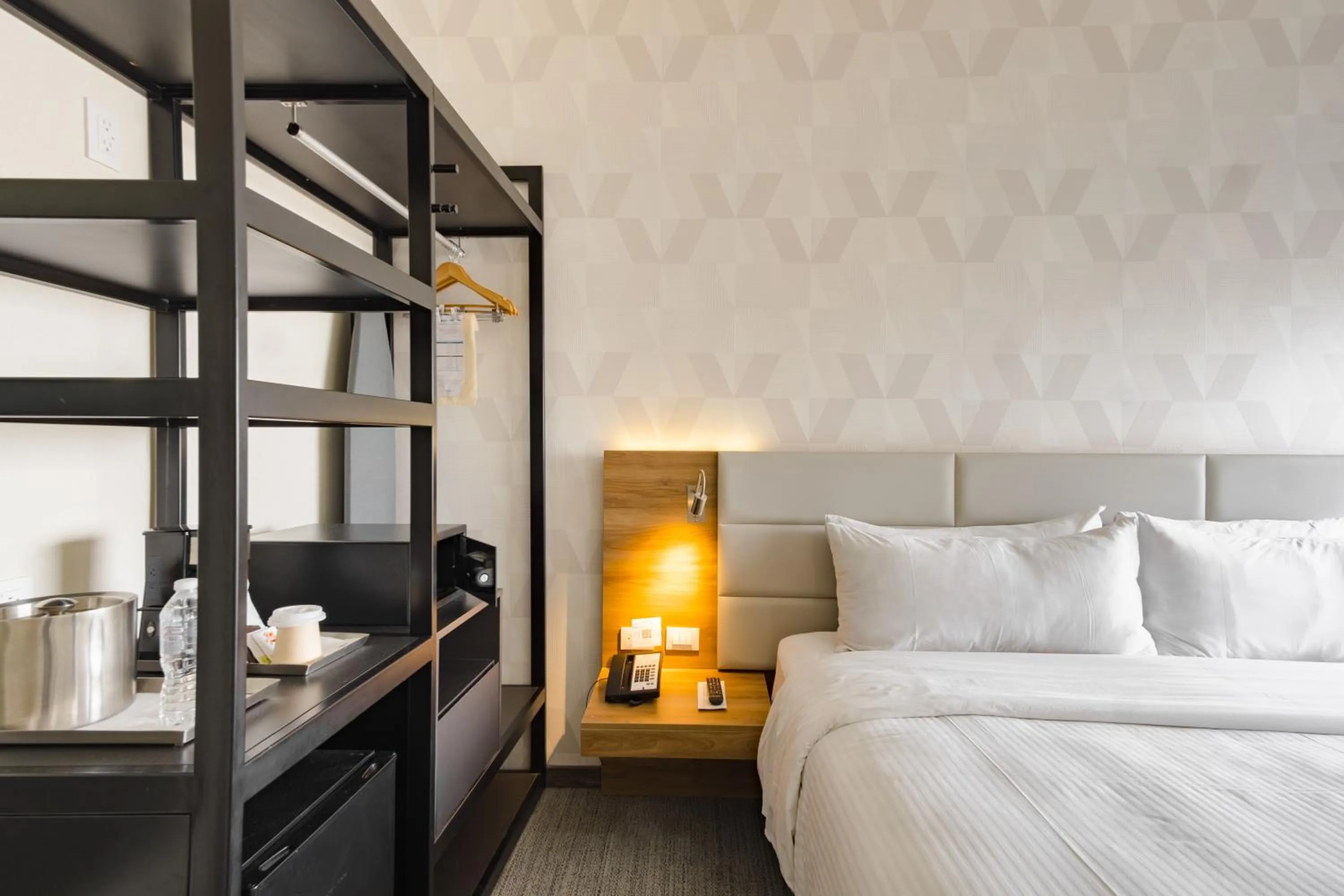 Bedroom, Bed in Radisson Hotel Monterrey San Jeronimo