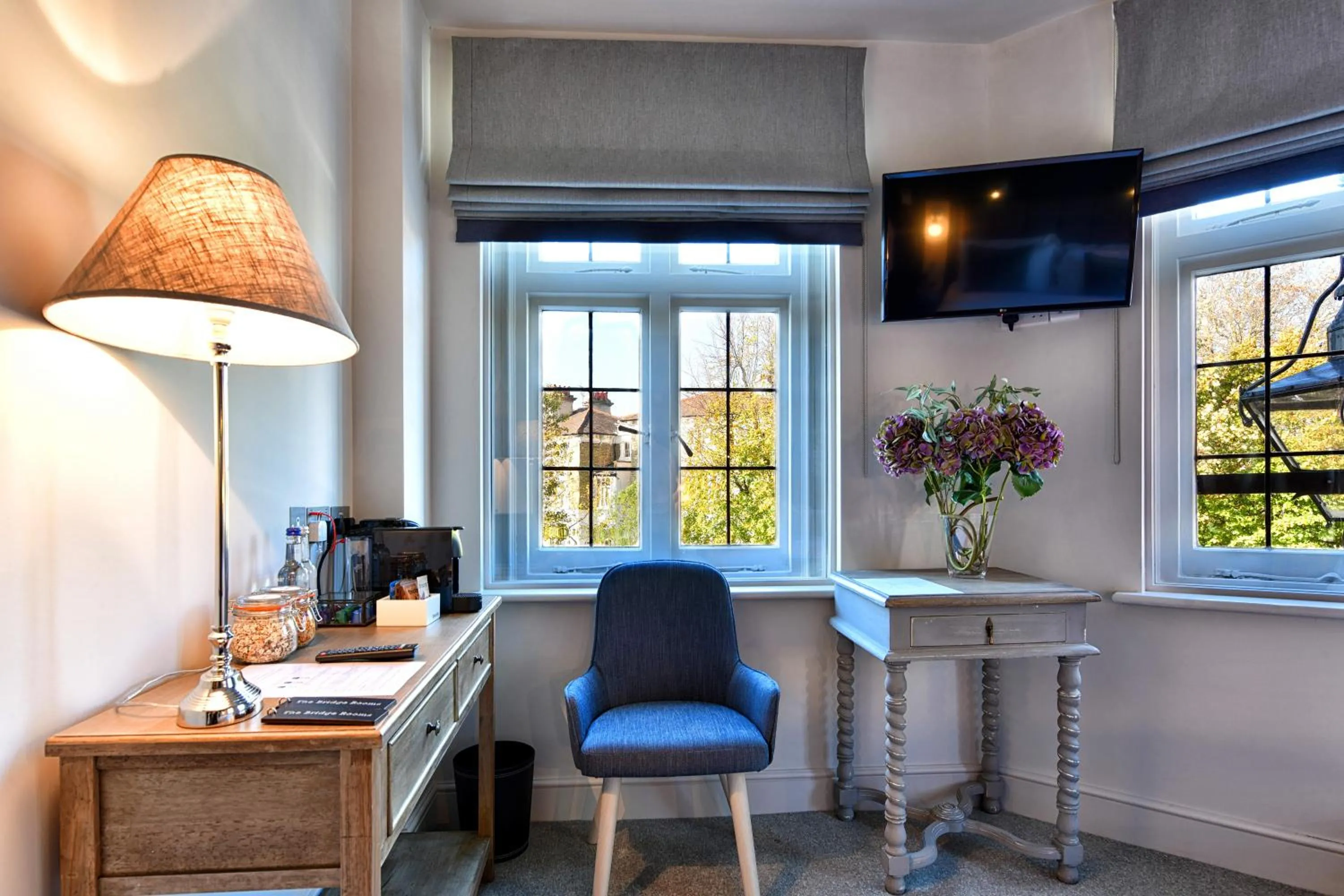 Bedroom in The Bridge Pub & Rooms