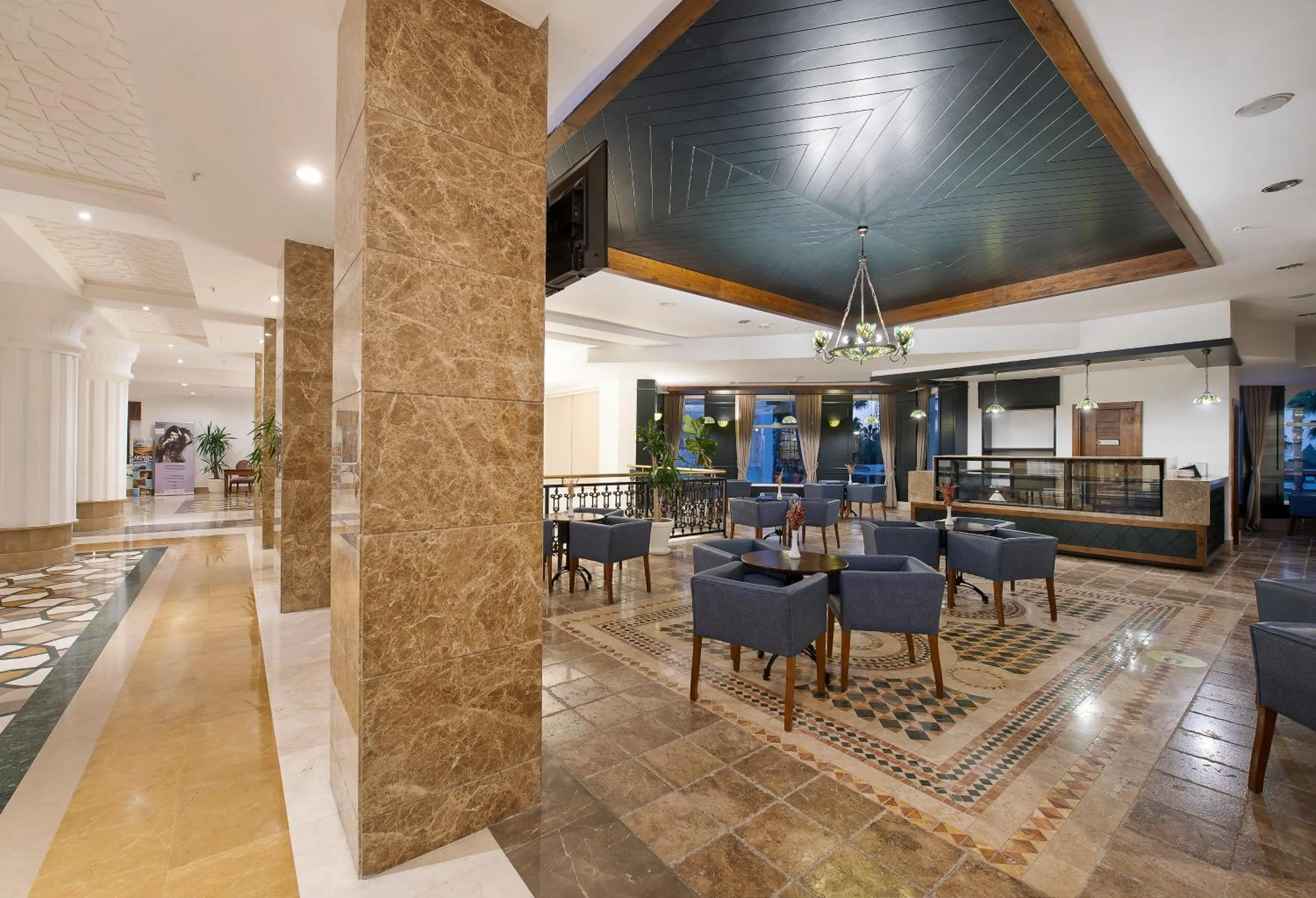 Lounge or bar in Kamelya Fulya Hotel & Aqua - Ultra All Inclusive