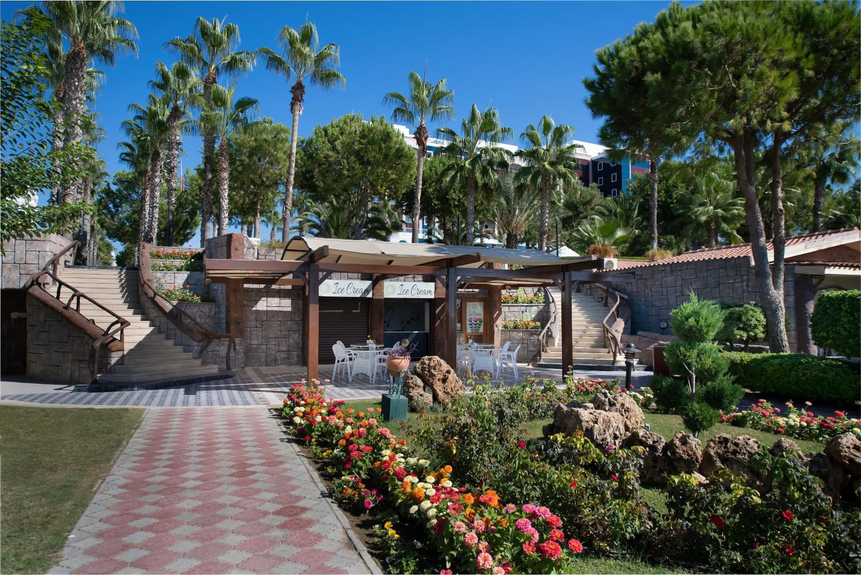 Garden in Kamelya Fulya Hotel & Aqua - Ultra All Inclusive