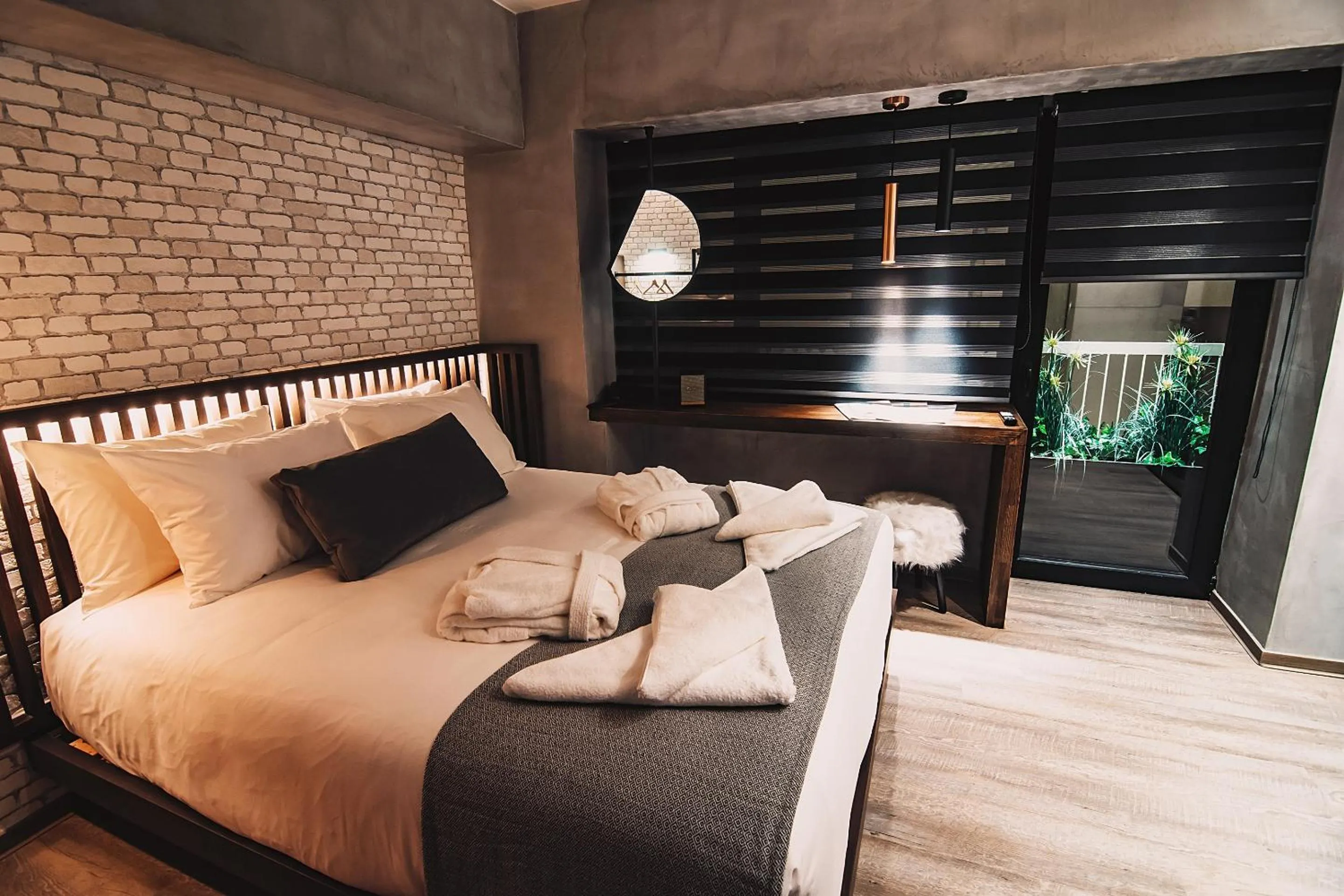 Bedroom, Bed in Project 3 Urban Chic Hotel