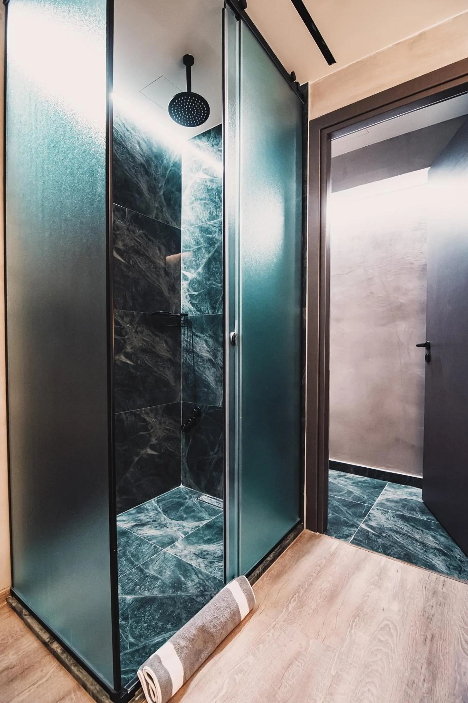 Shower in Project 3 Urban Chic Hotel