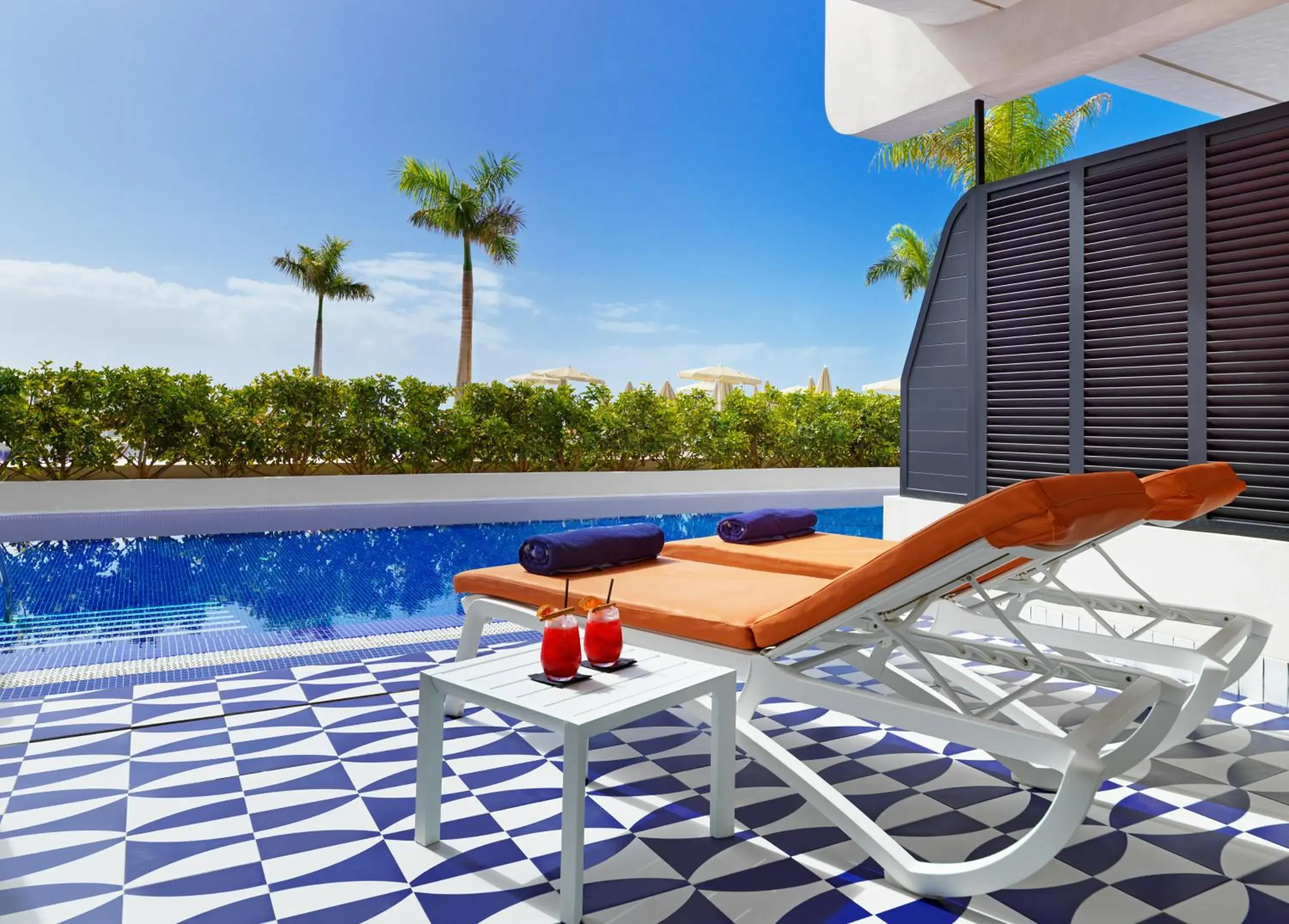 Pool view in H10 Atlantic Sunset Horizons Collection Pool view in H10 Atlantic Sunset Horizons Collection