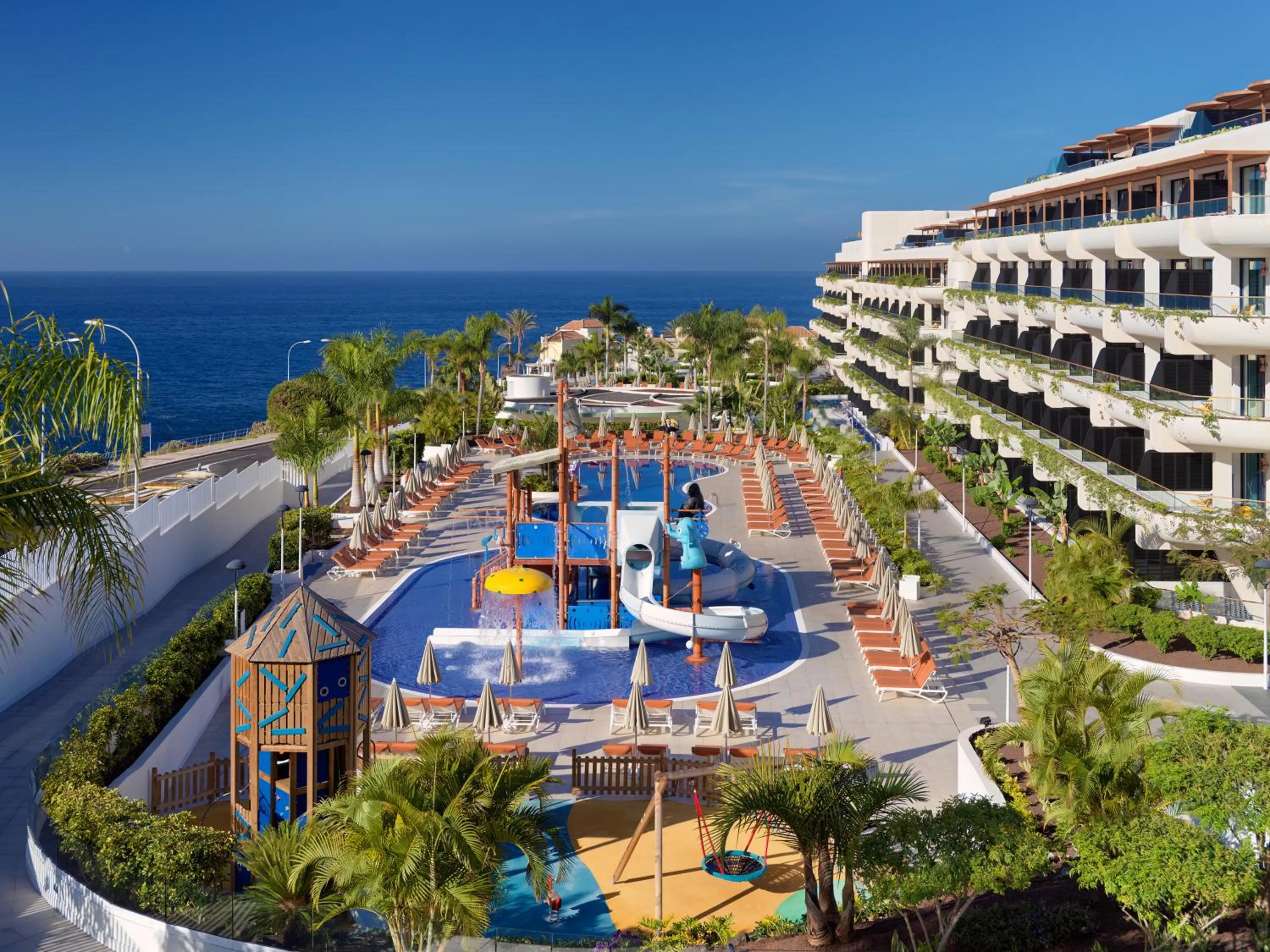 Property building in H10 Atlantic Sunset Horizons Collection