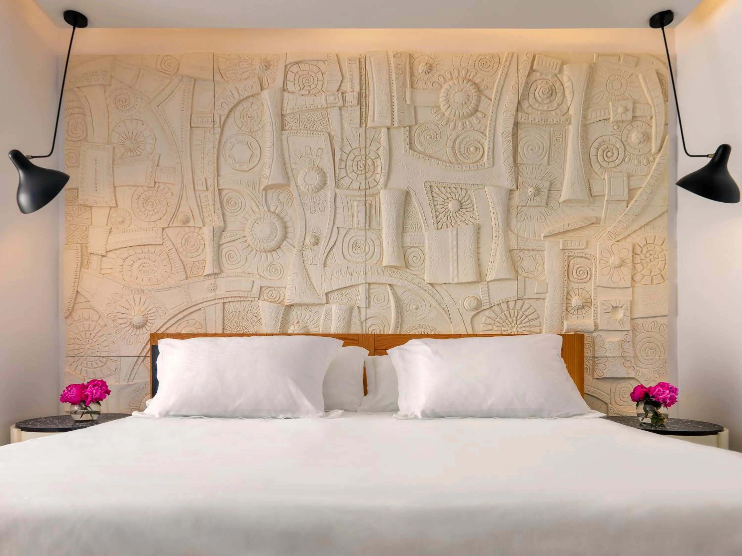 Bed in H10 Atlantic Sunset Horizons Collection