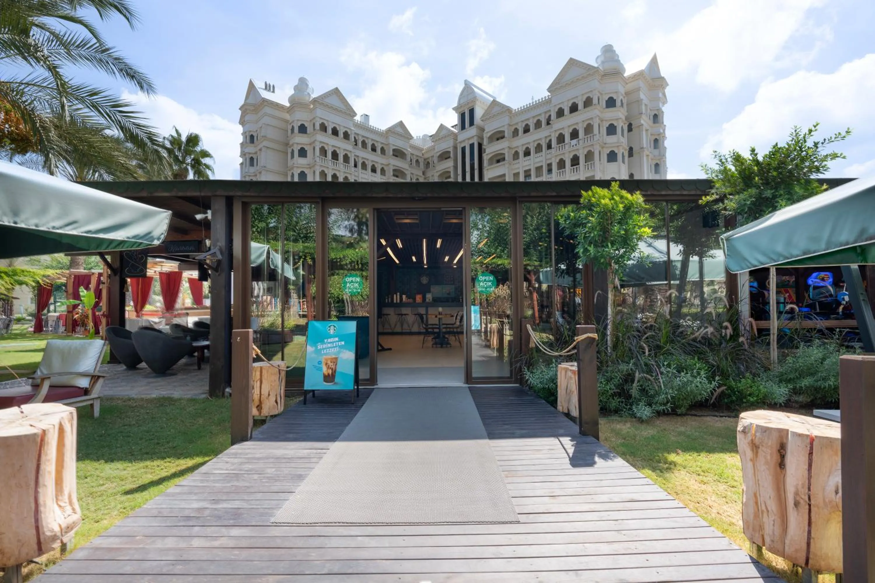 Lounge or bar in Kamelya Selin Hotel Luxury Resort & SPA