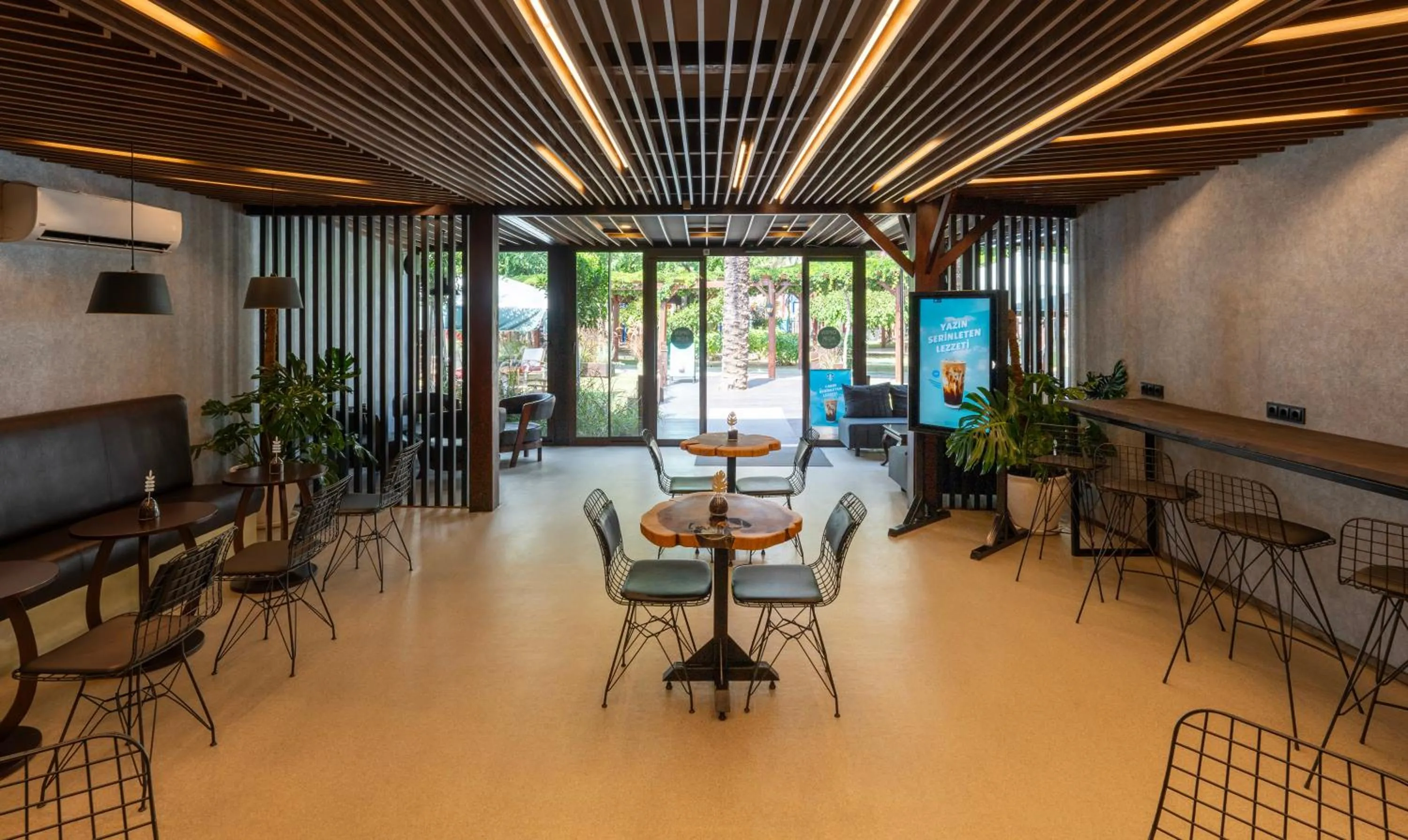 Lounge or bar in Kamelya Selin Hotel Luxury Resort & SPA