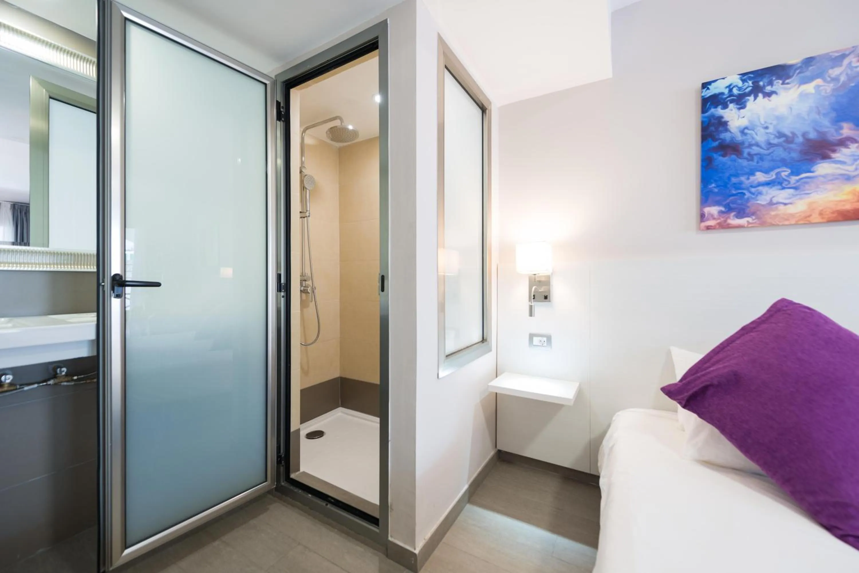 Bathroom, Bed in eó Corona Cedral