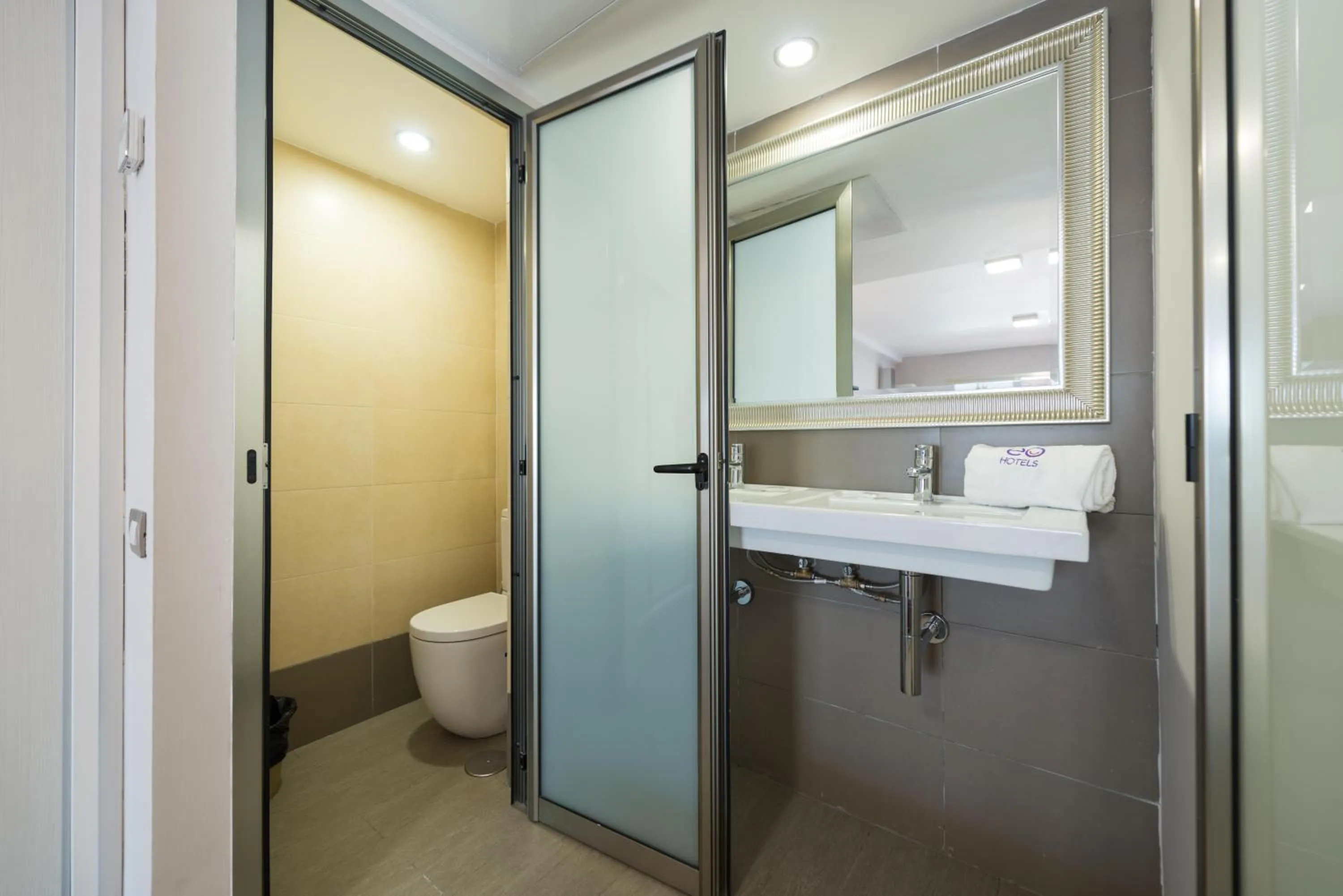 Bathroom in eó Corona Cedral