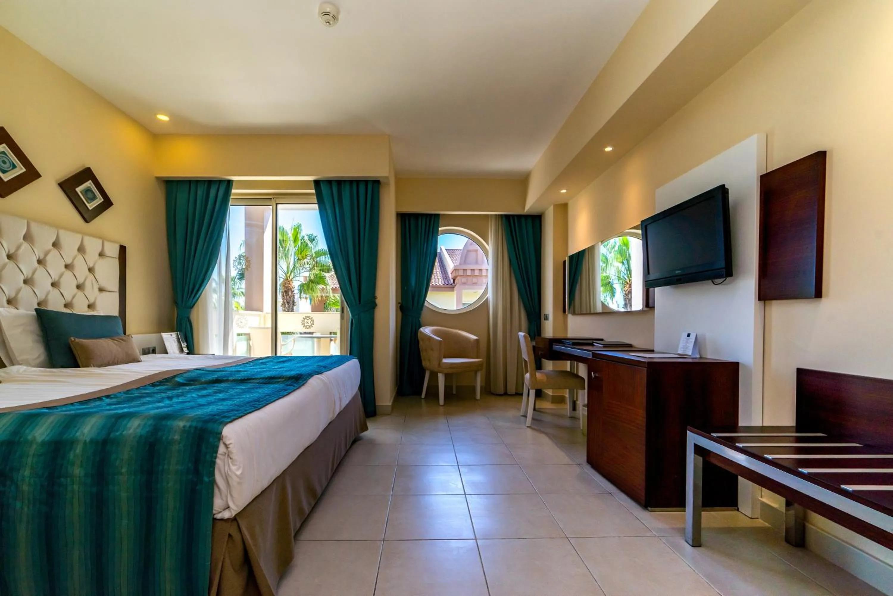 Bed in Kamelya K Club - All Inclusive