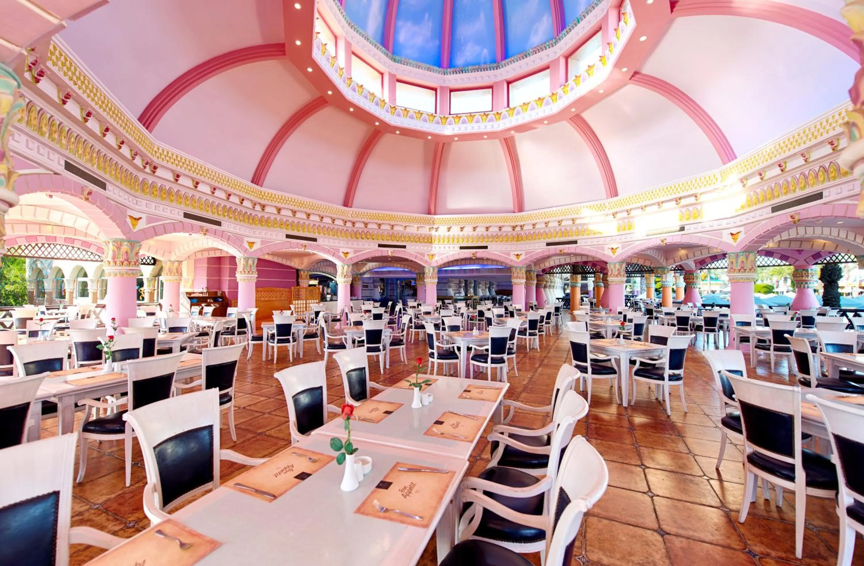 Restaurant/Places to Eat in Kamelya K Club - All Inclusive