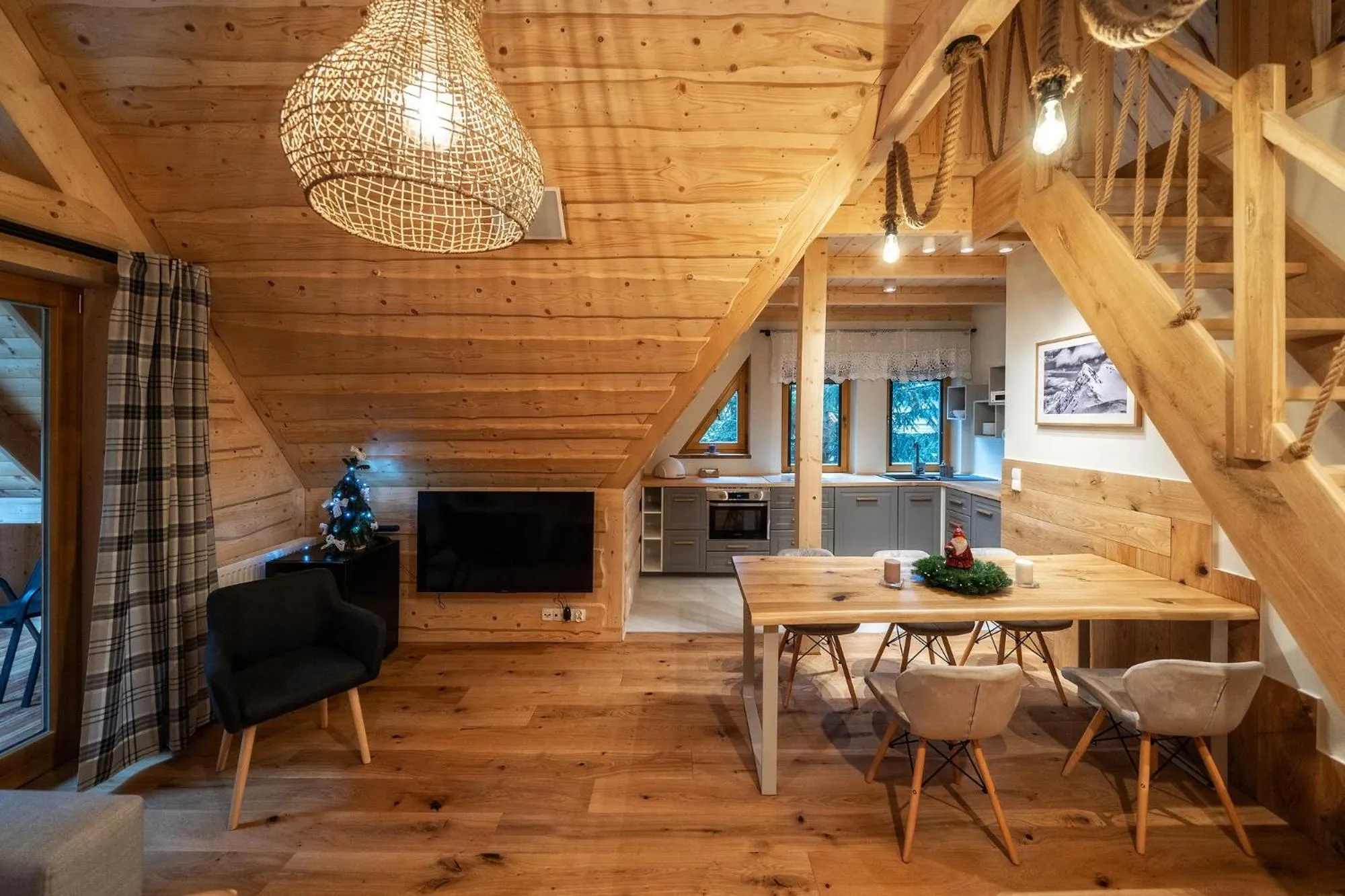 Kitchen or kitchenette in ZAKOPIANA