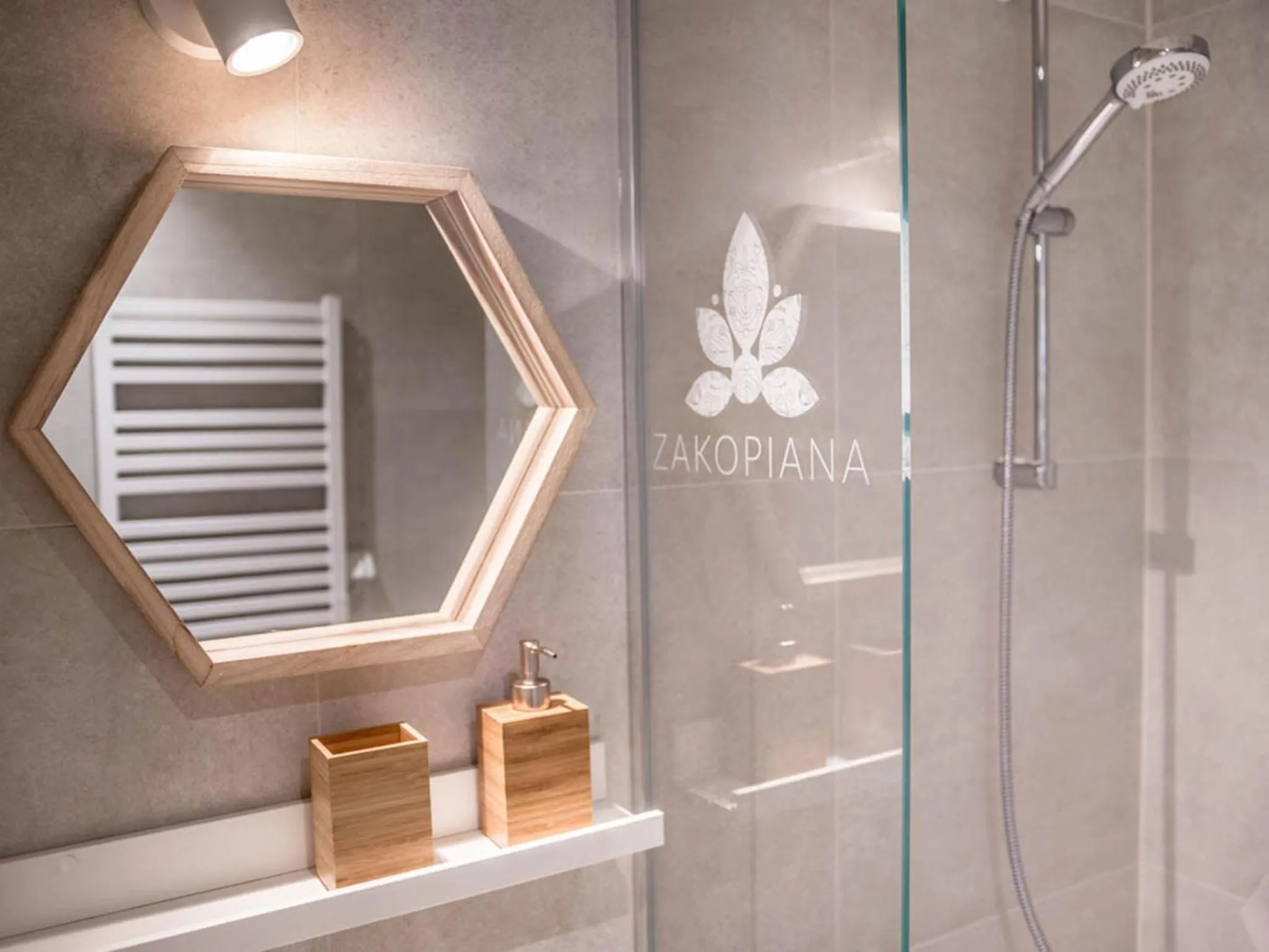 Property logo or sign in ZAKOPIANA