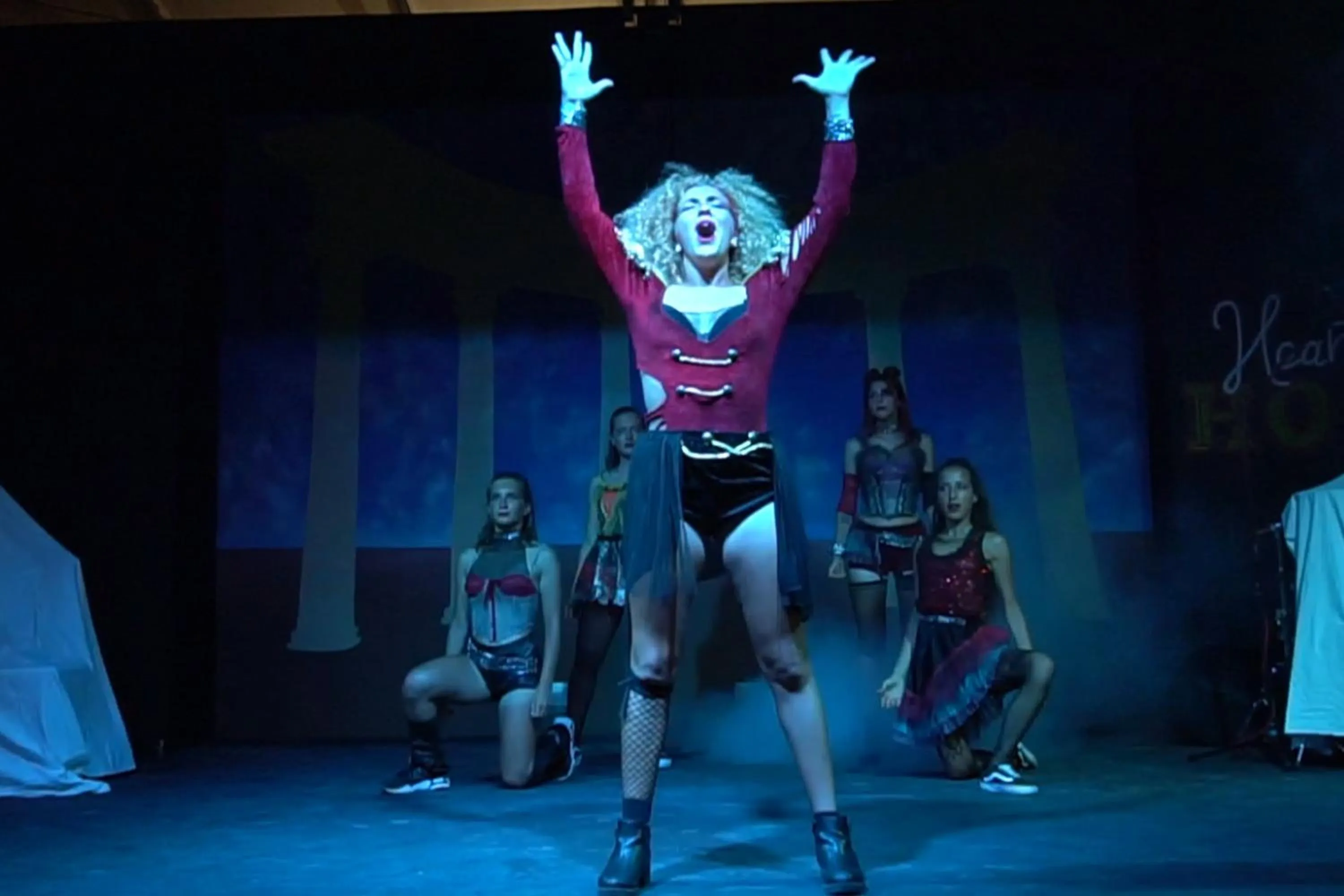 Evening entertainment in Corvino Resort