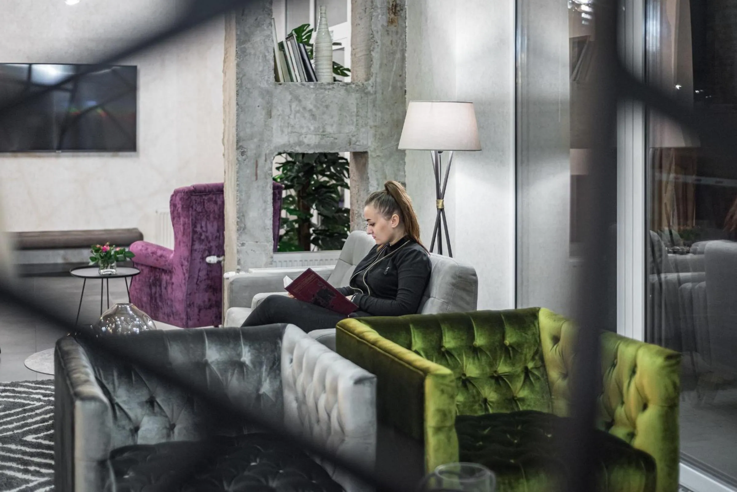 Seating area in Amarant Stay by CHM