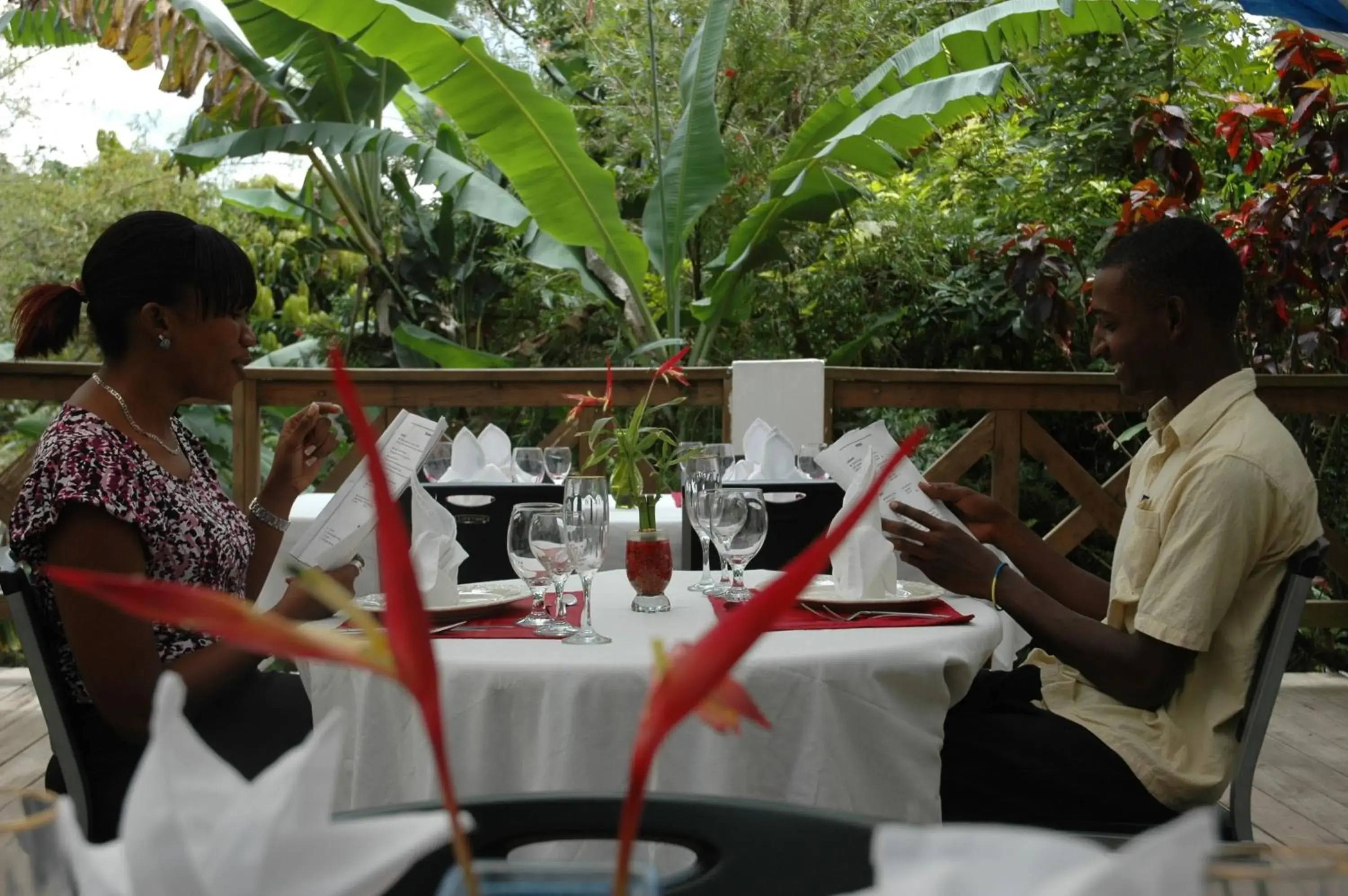 Restaurant/places to eat in Forres Park Nature Retreat Restaurant/places to eat in Forres Park Nature Retreat