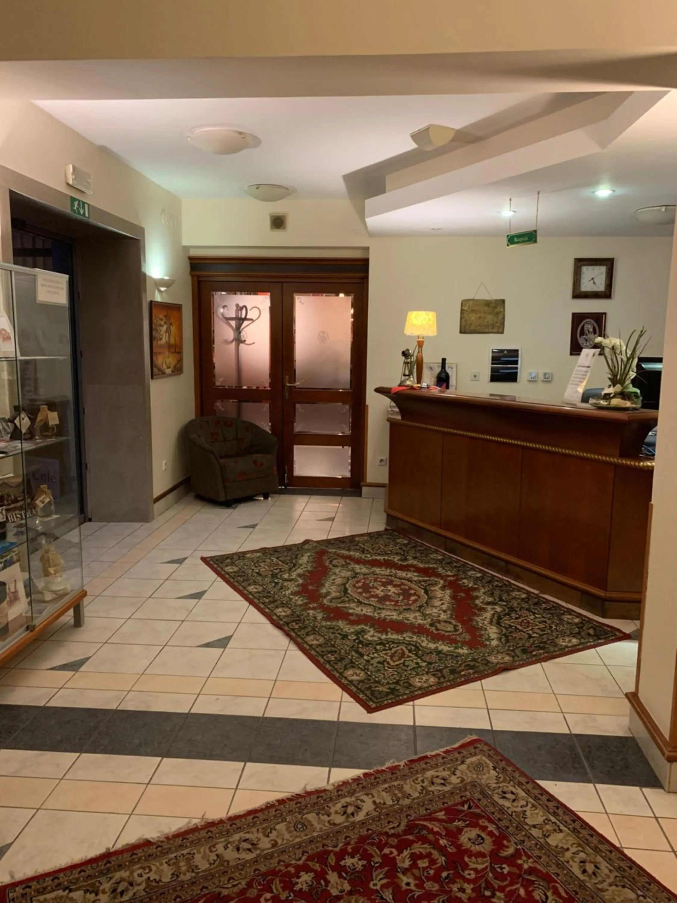 Lobby or reception in Hotel MANTOVA Vrhnika