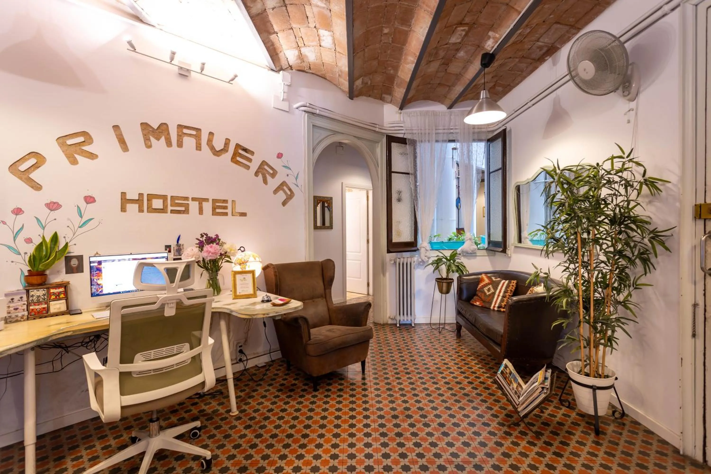 Lobby or reception in Primavera Hostel