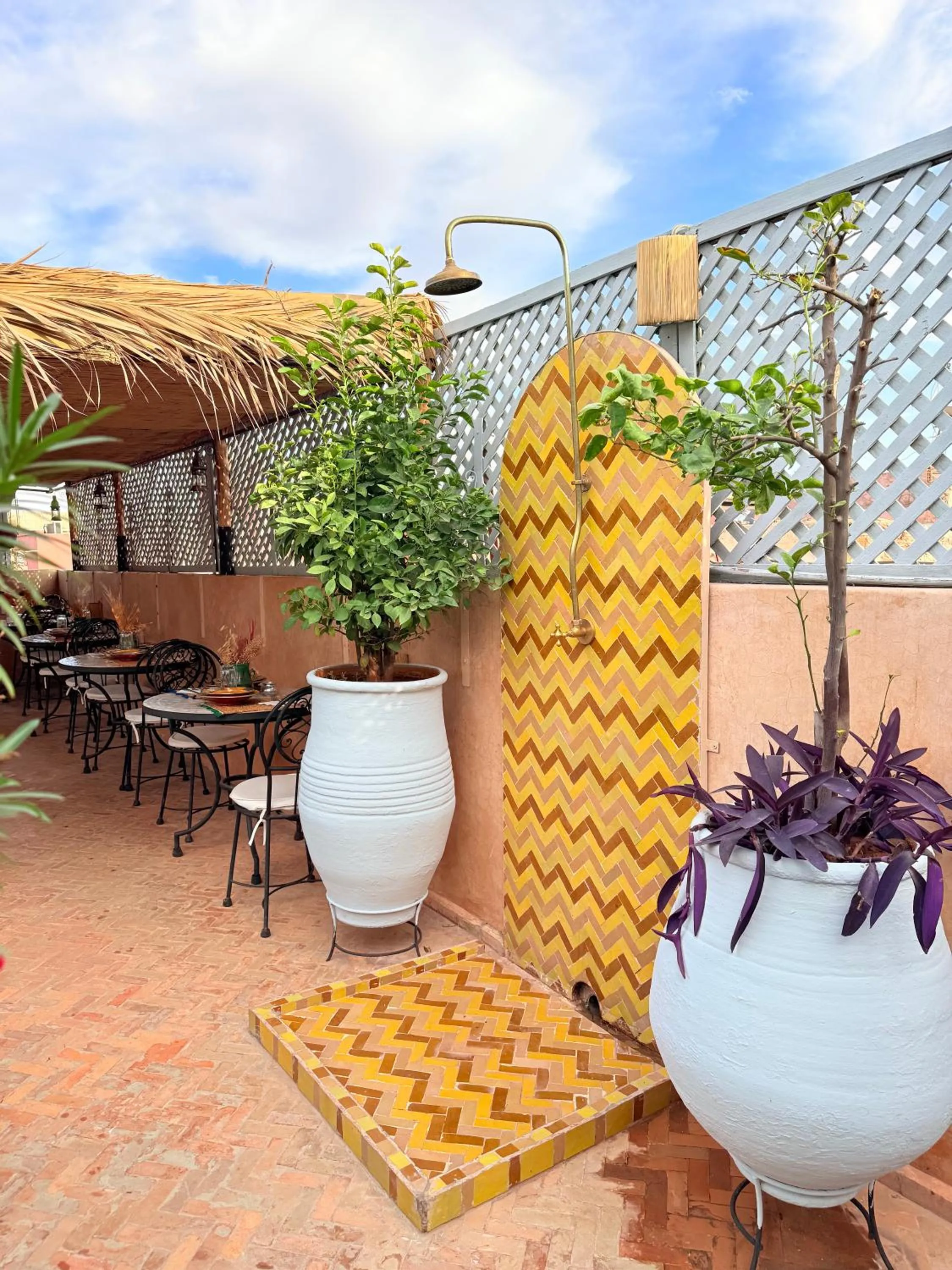 Shower in Riad Dama & Spa