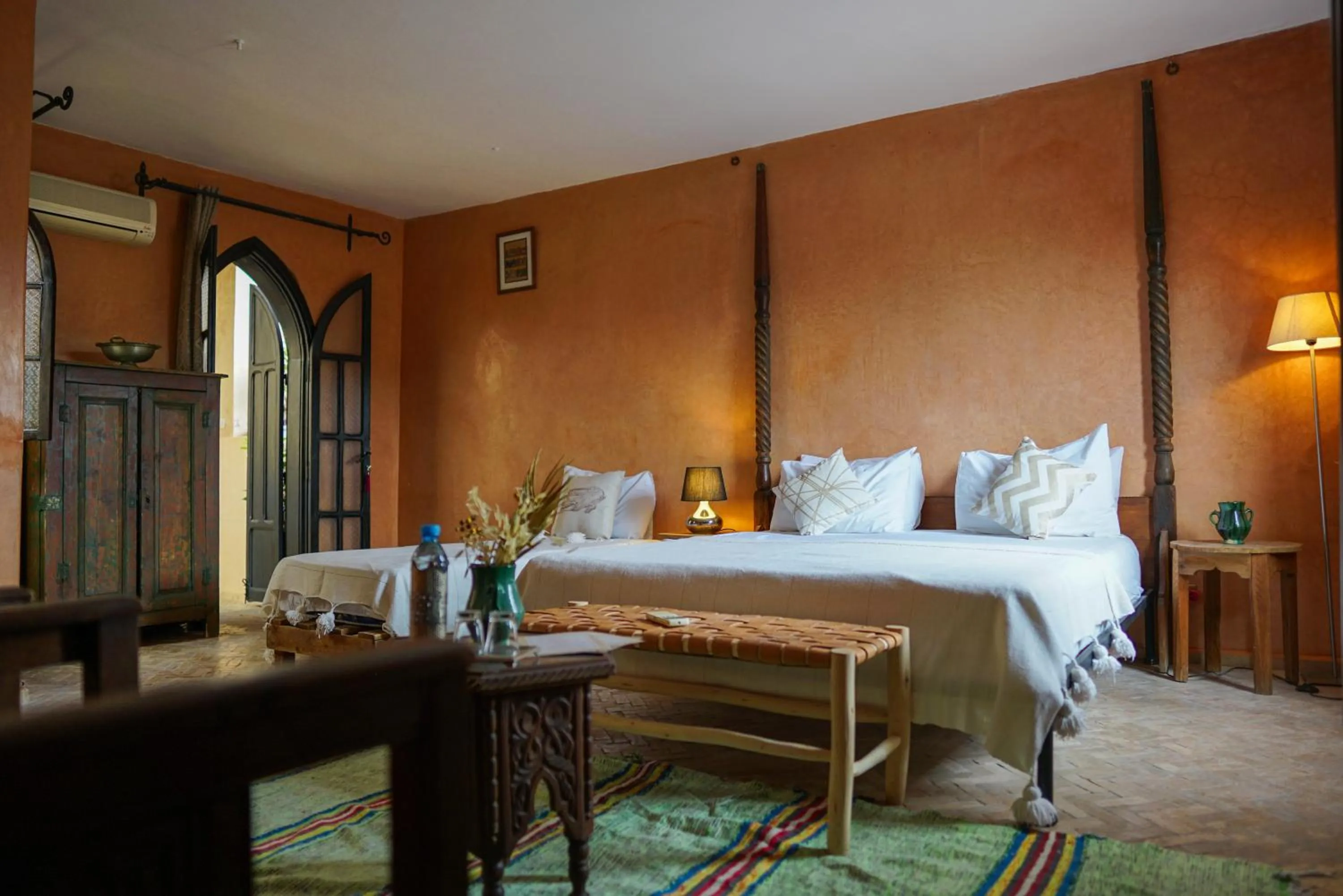 Photo of the whole room, Bed in Riad Dama & Spa