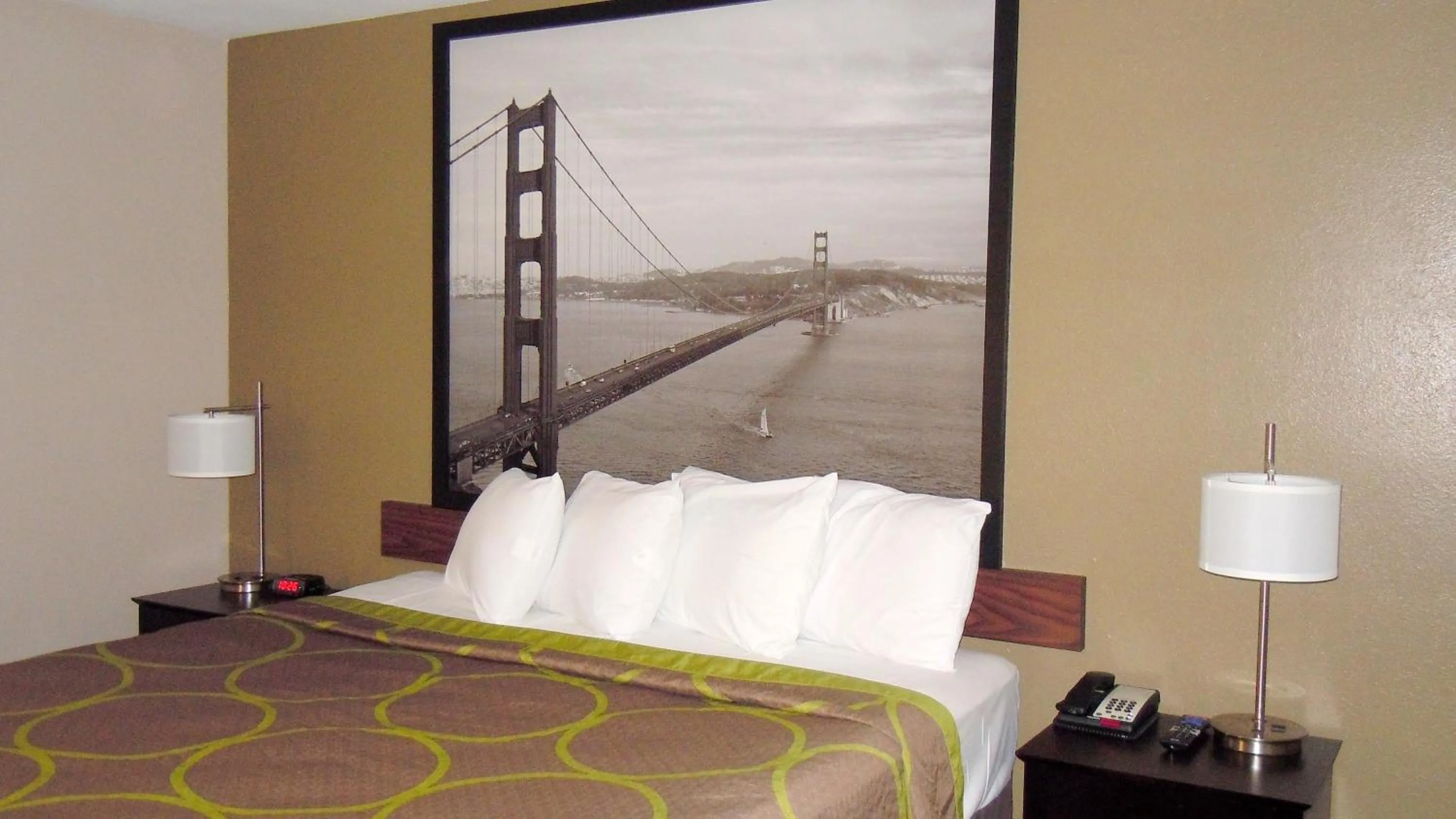 Bed in Super 8 by Wyndham Salinas