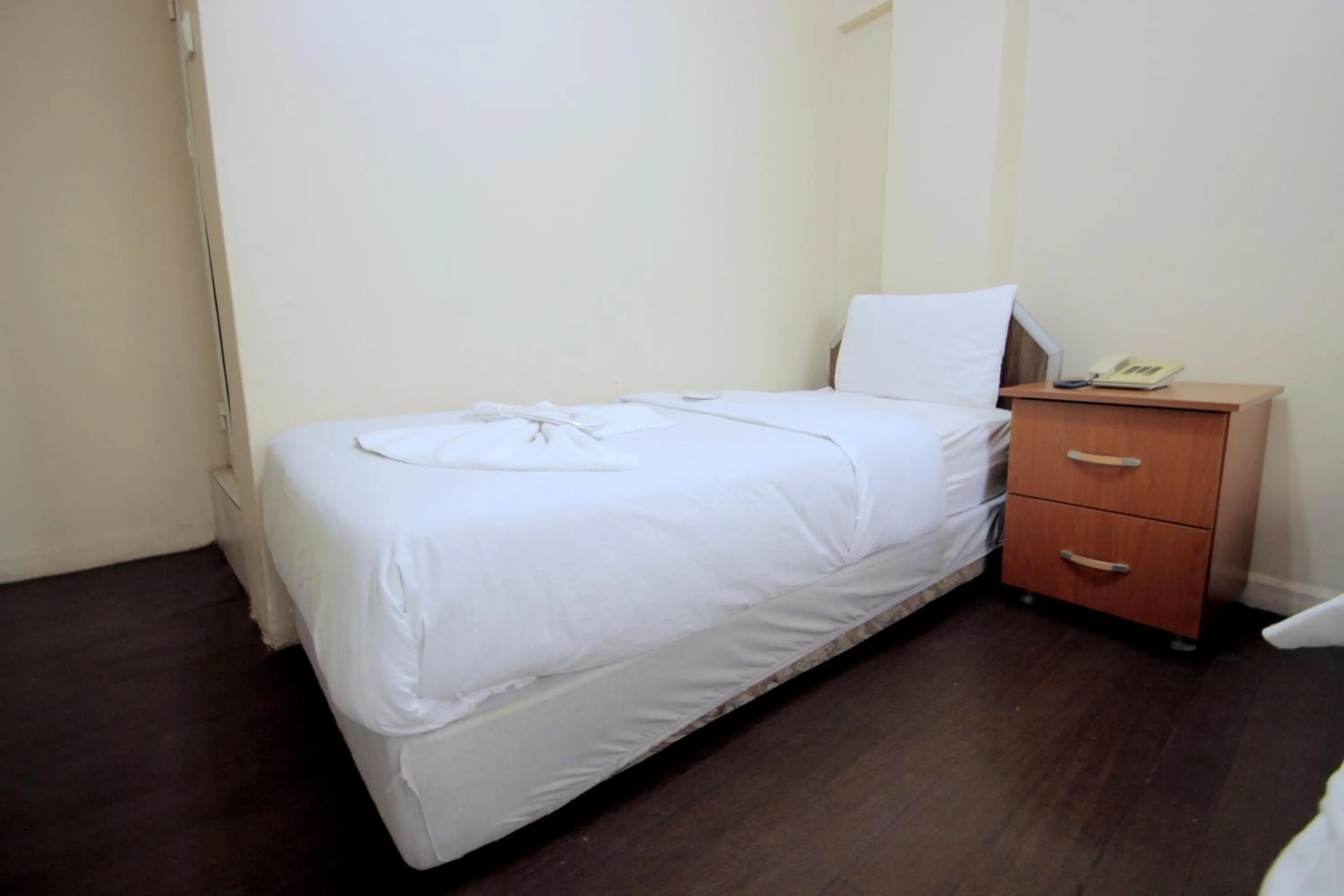 Decorative detail, Bed in Istanbul Metro Hotel
