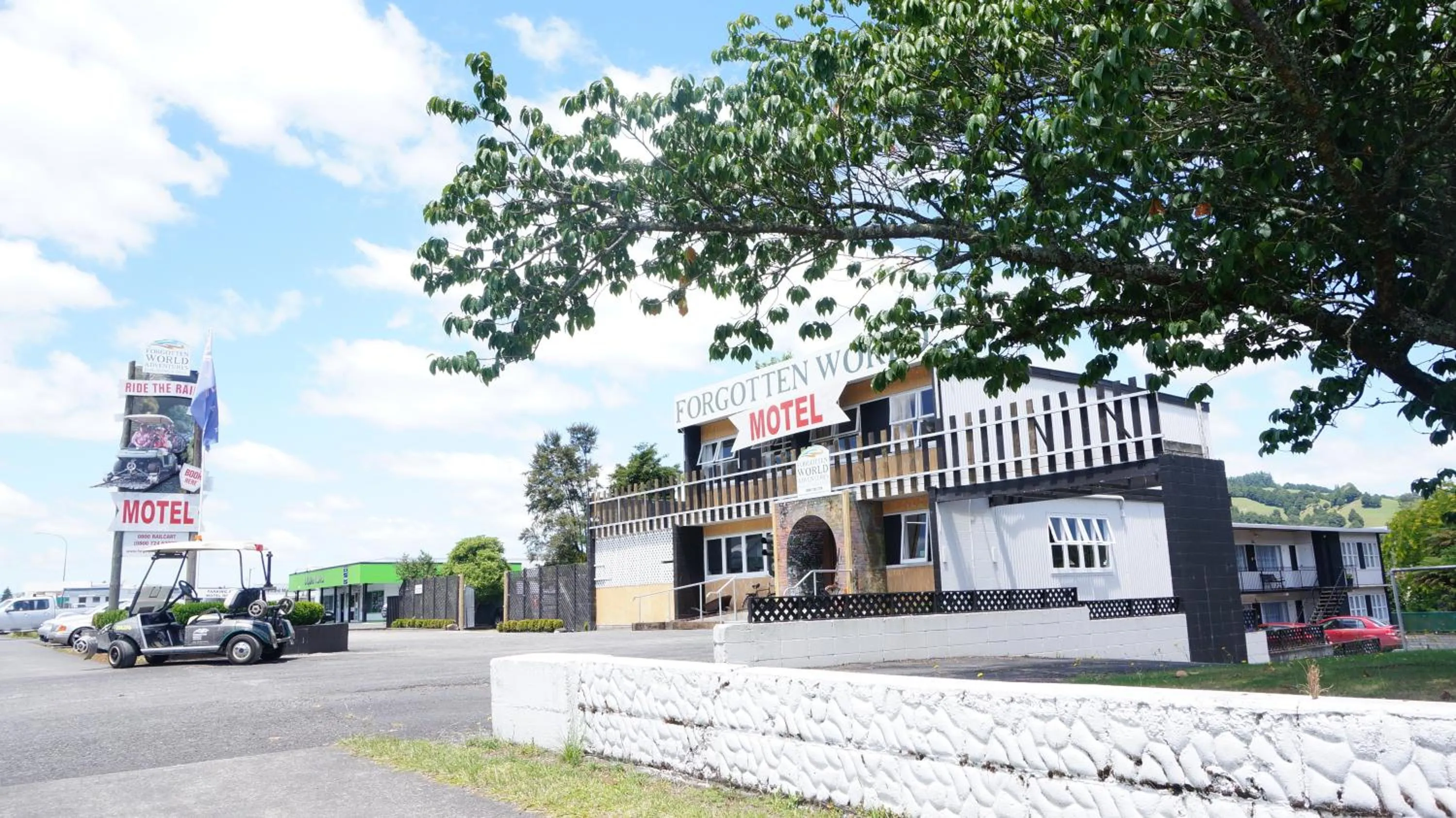 Decorative detail in Forgotten World Motel