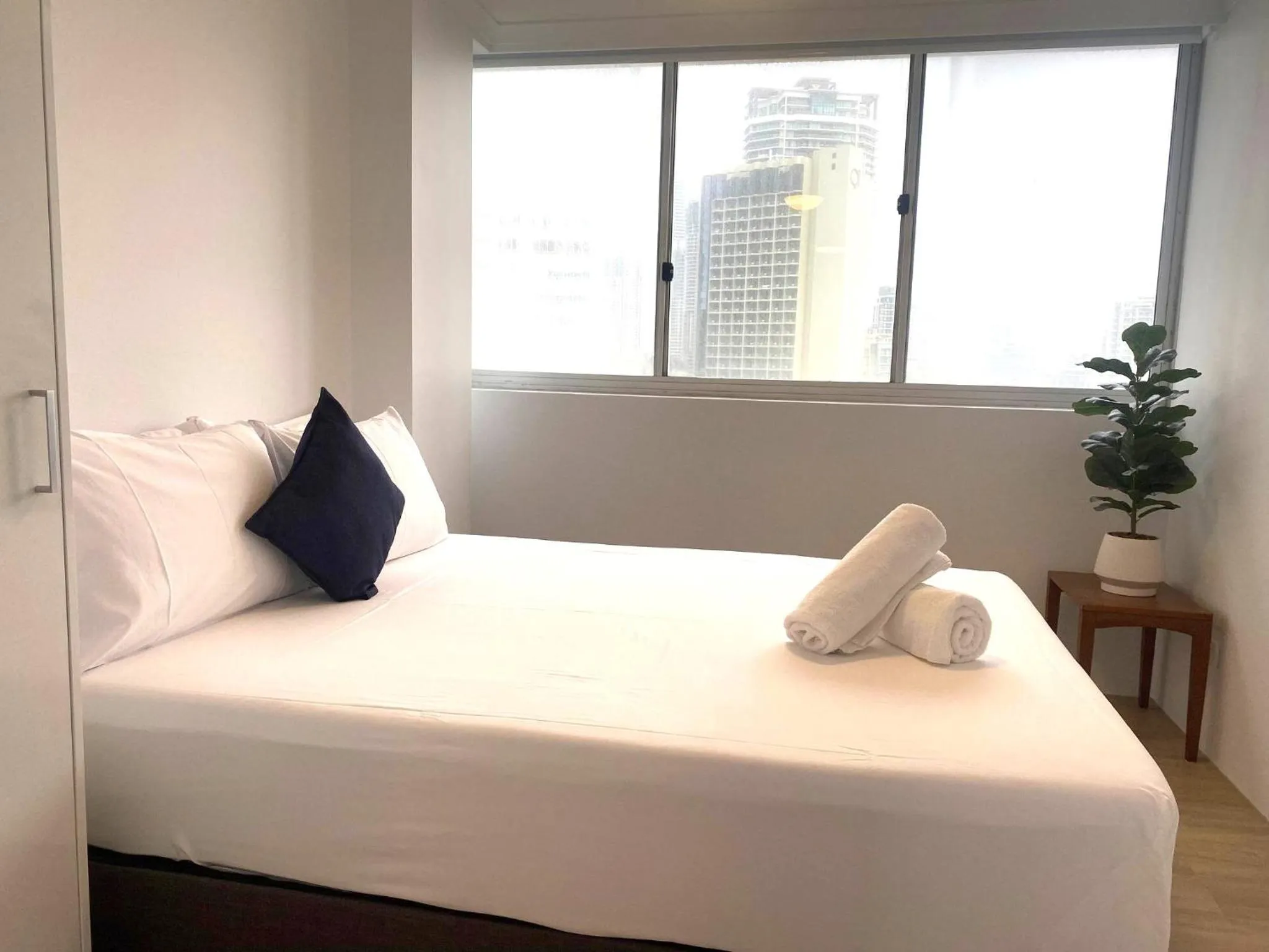 Bedroom, Bed in Hi Surf Beachfront Resort Apartments OFFICIAL SITE