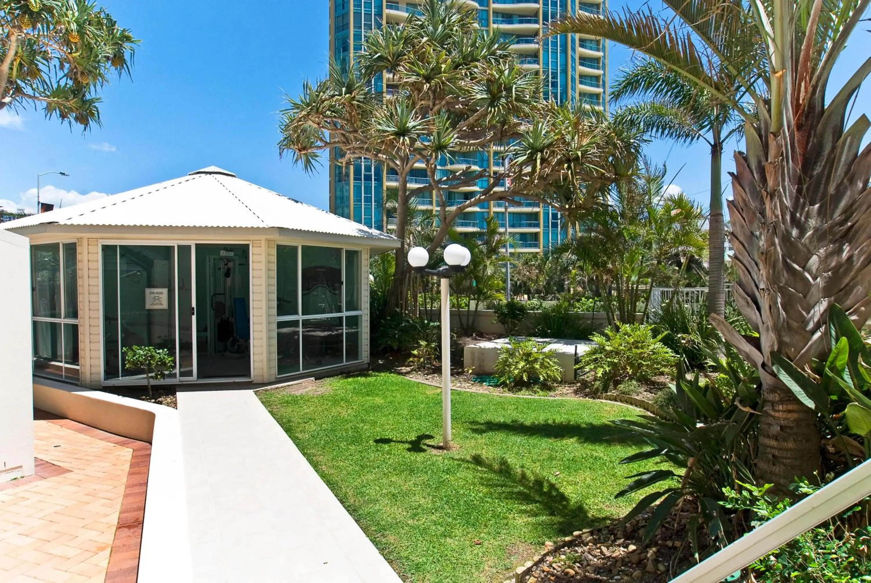 Garden in Hi Surf Beachfront Resort Apartments OFFICIAL SITE