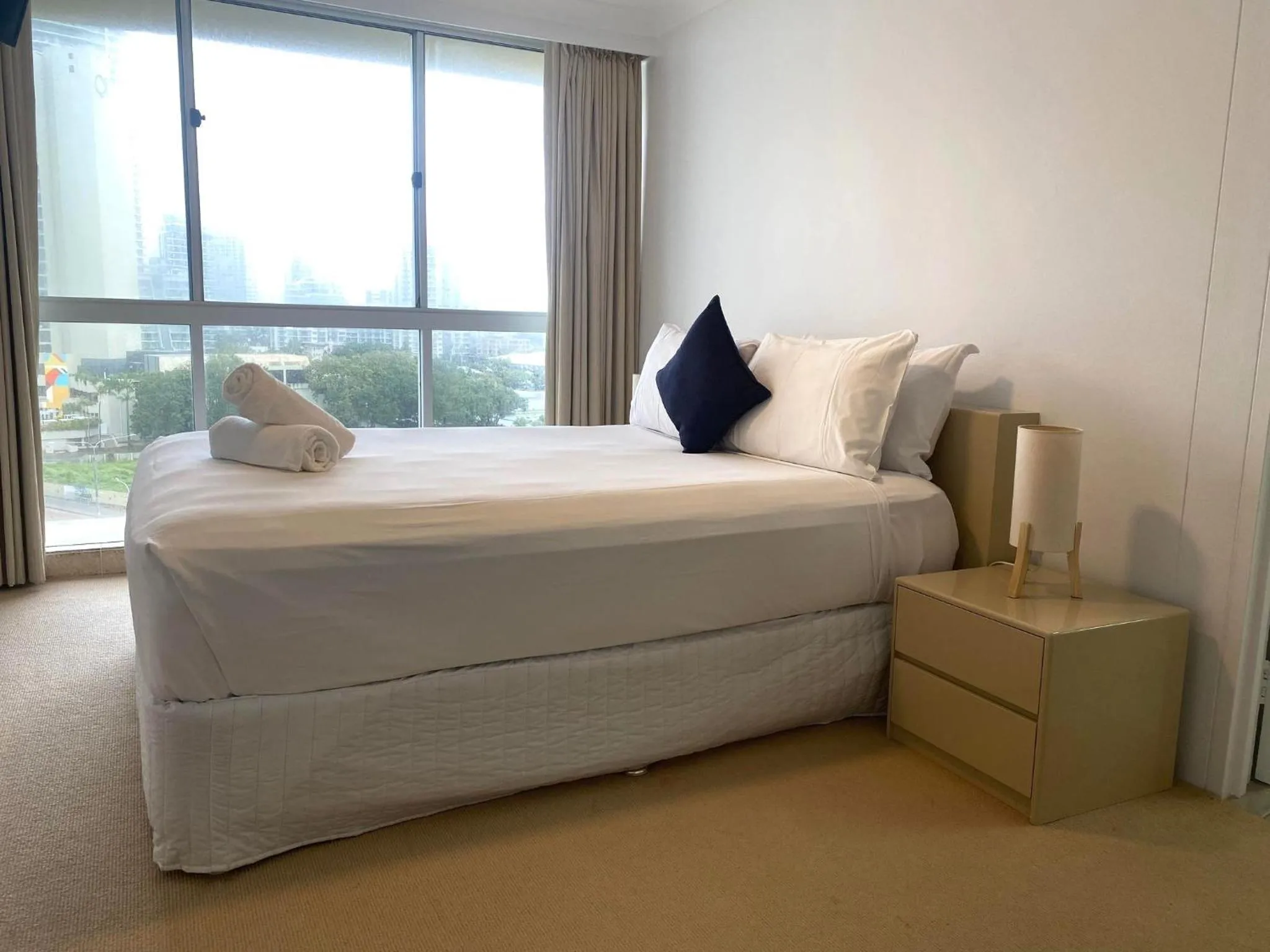 Bedroom, Bed in Hi Surf Beachfront Resort Apartments OFFICIAL SITE