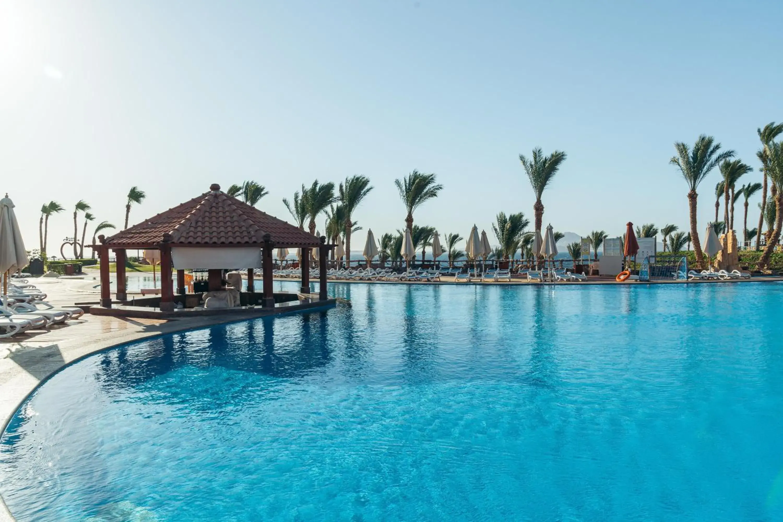 Swimming Pool in Nubian Island Hotel