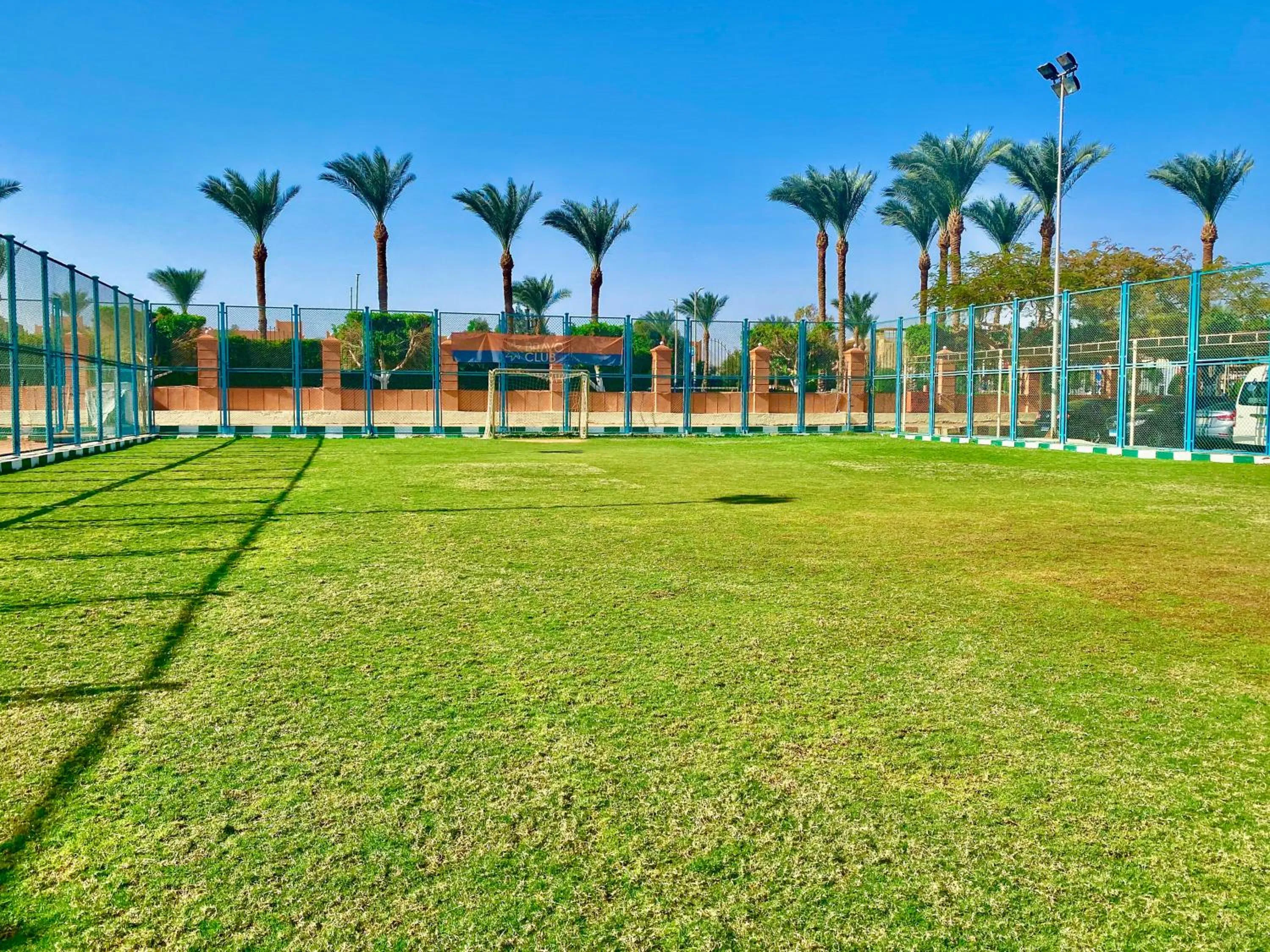 Sports in Nubian Island, Families and Couples only