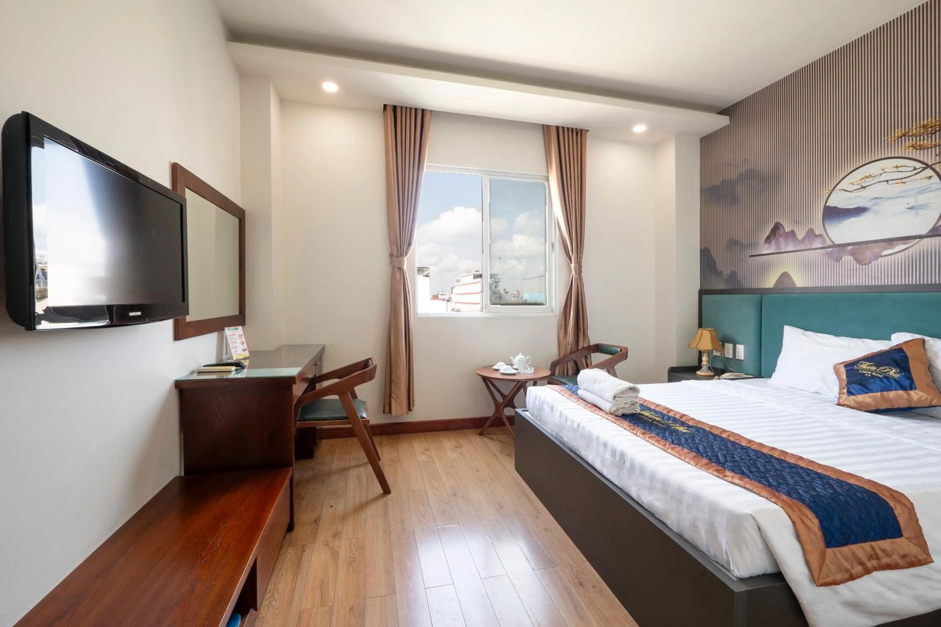 Photo of the whole room, Bed in Thien Phu Logia Hotel