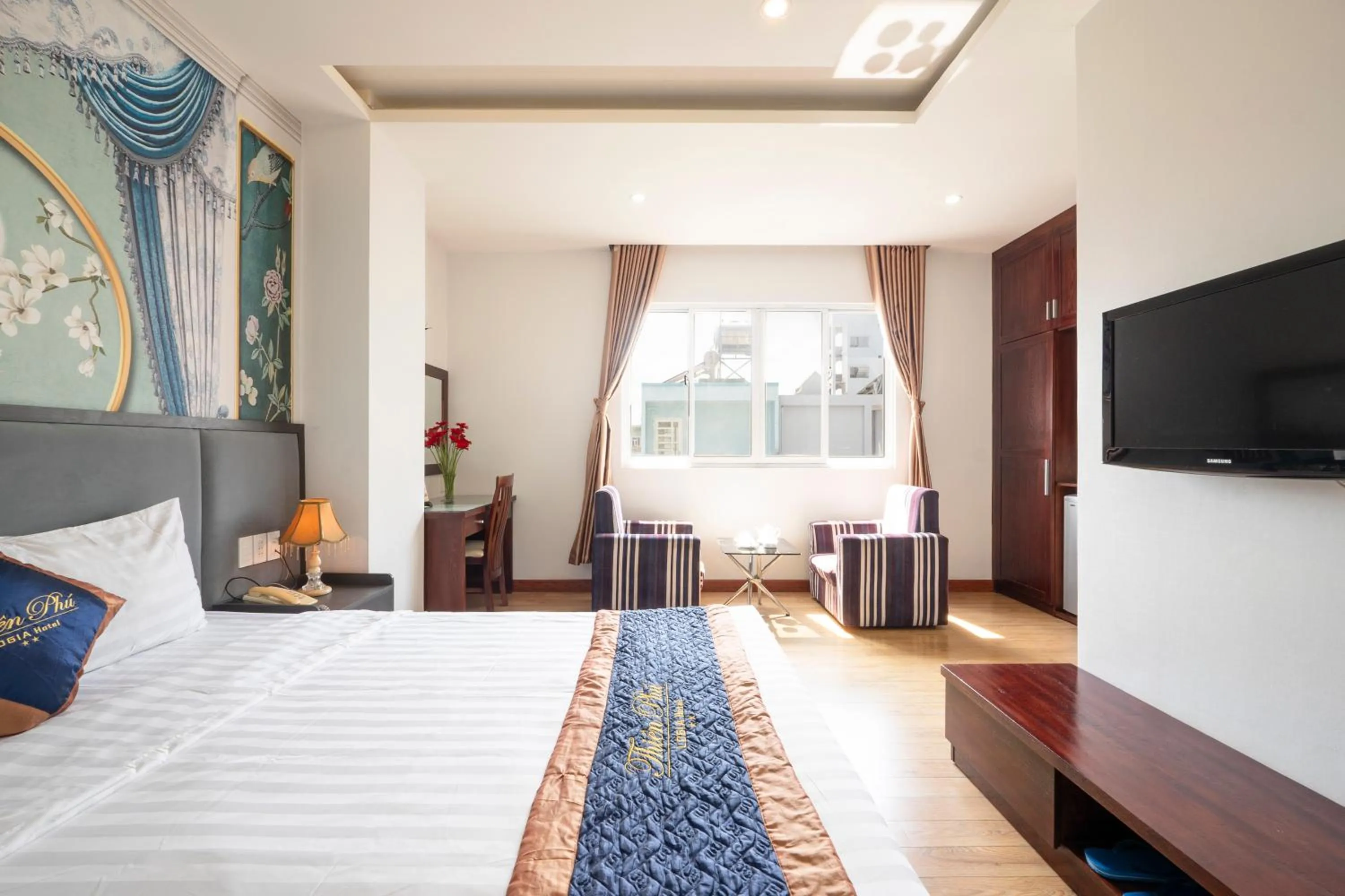 TV and multimedia, Bed in Thien Phu Logia Hotel