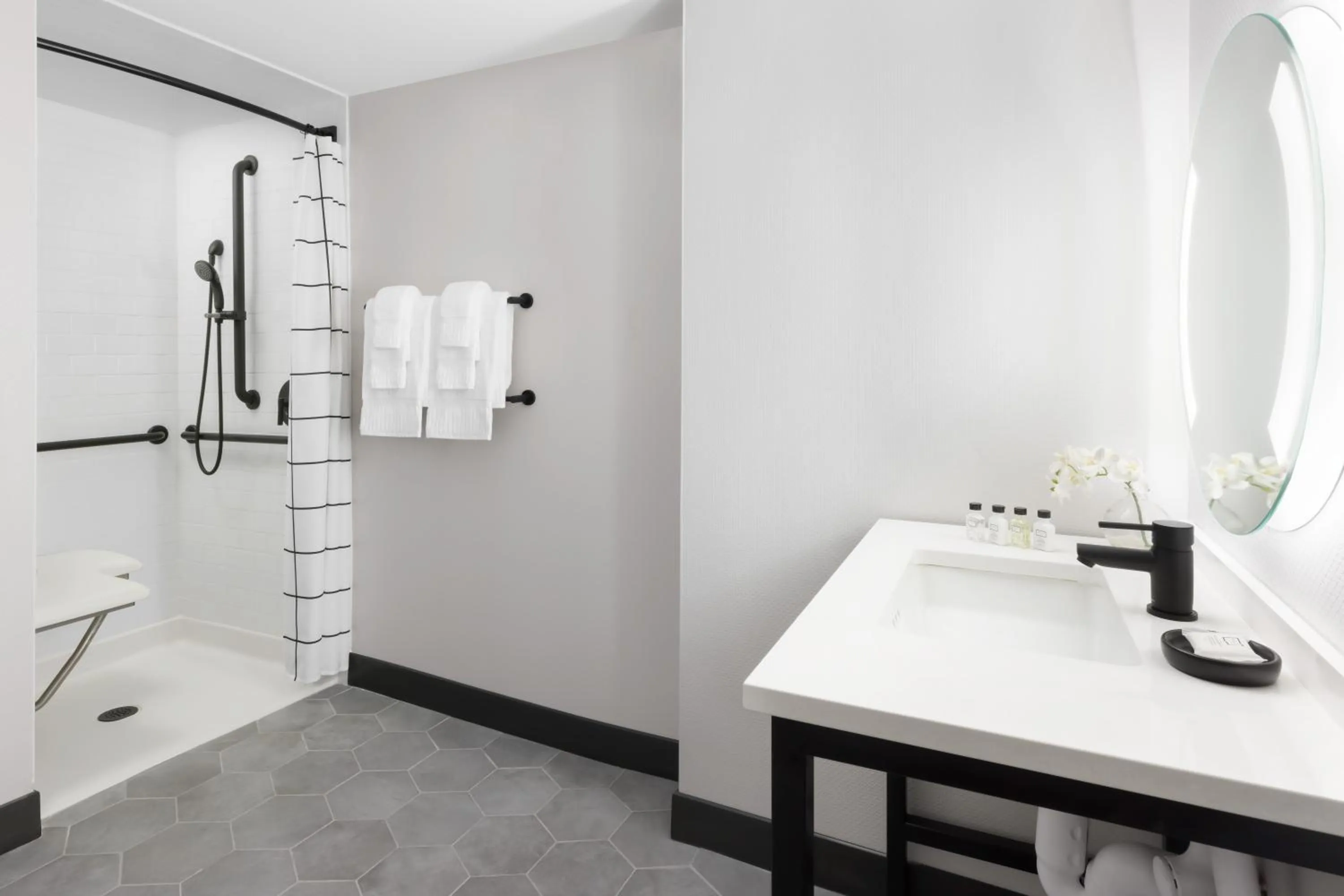 Shower in The Arcadian