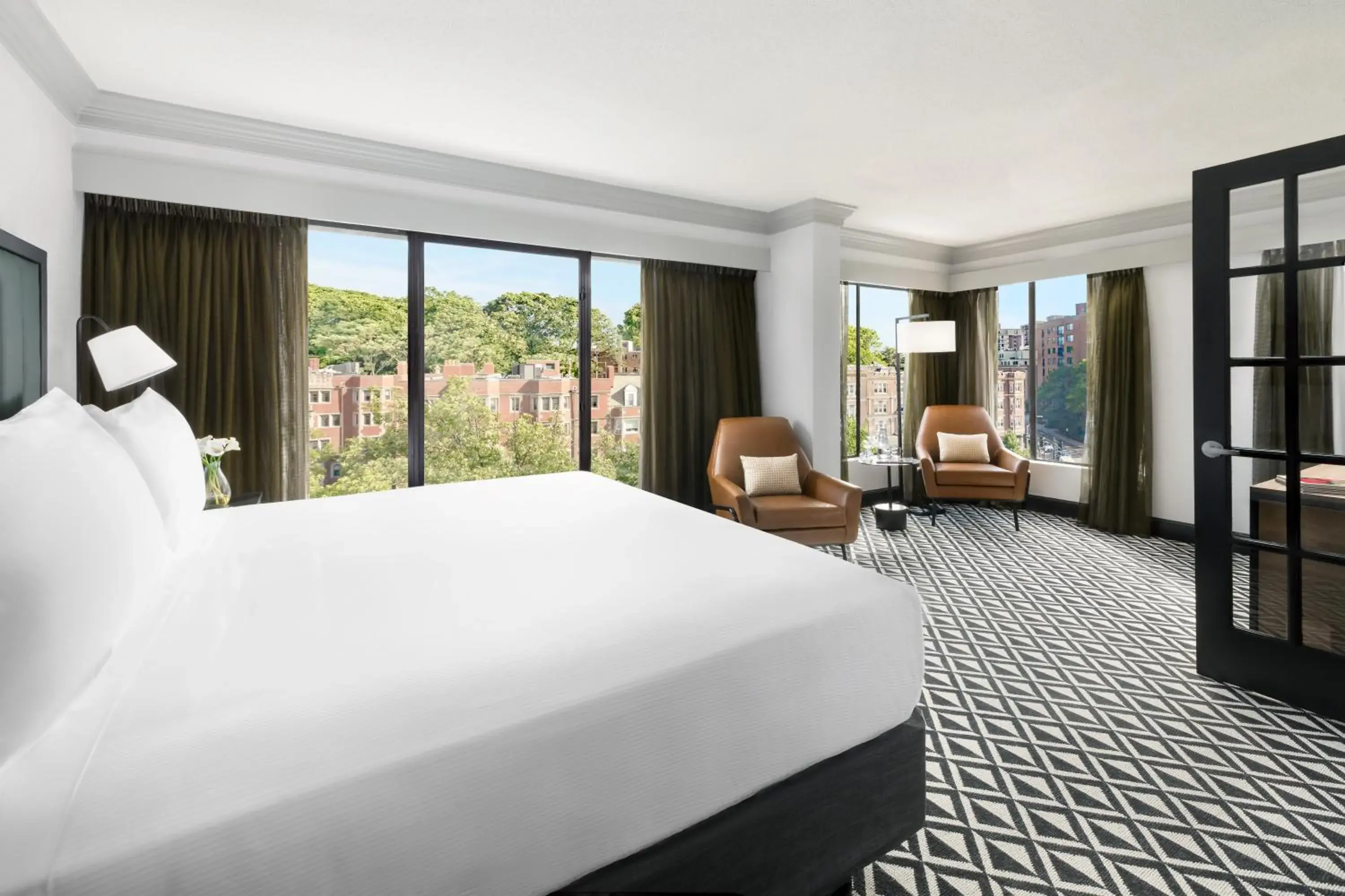 Photo of the whole room, Bed in The Arcadian Photo of the whole room, Bed in The Arcadian