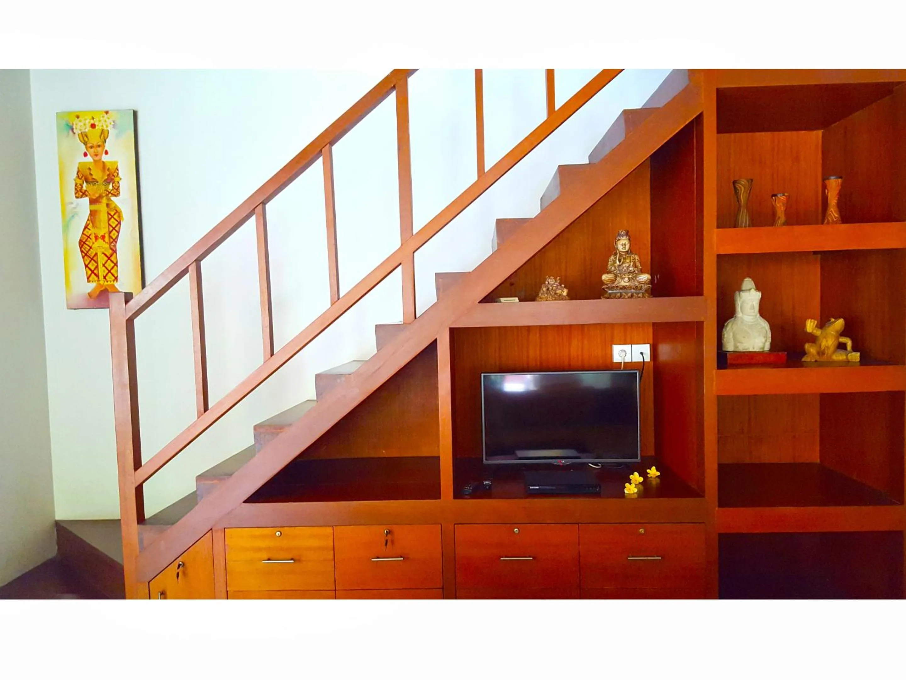 TV and multimedia in Juada Garden