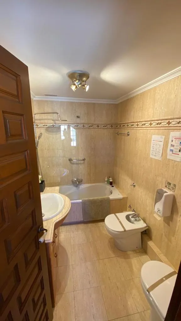 Bathroom in La Posada de Chinchilla